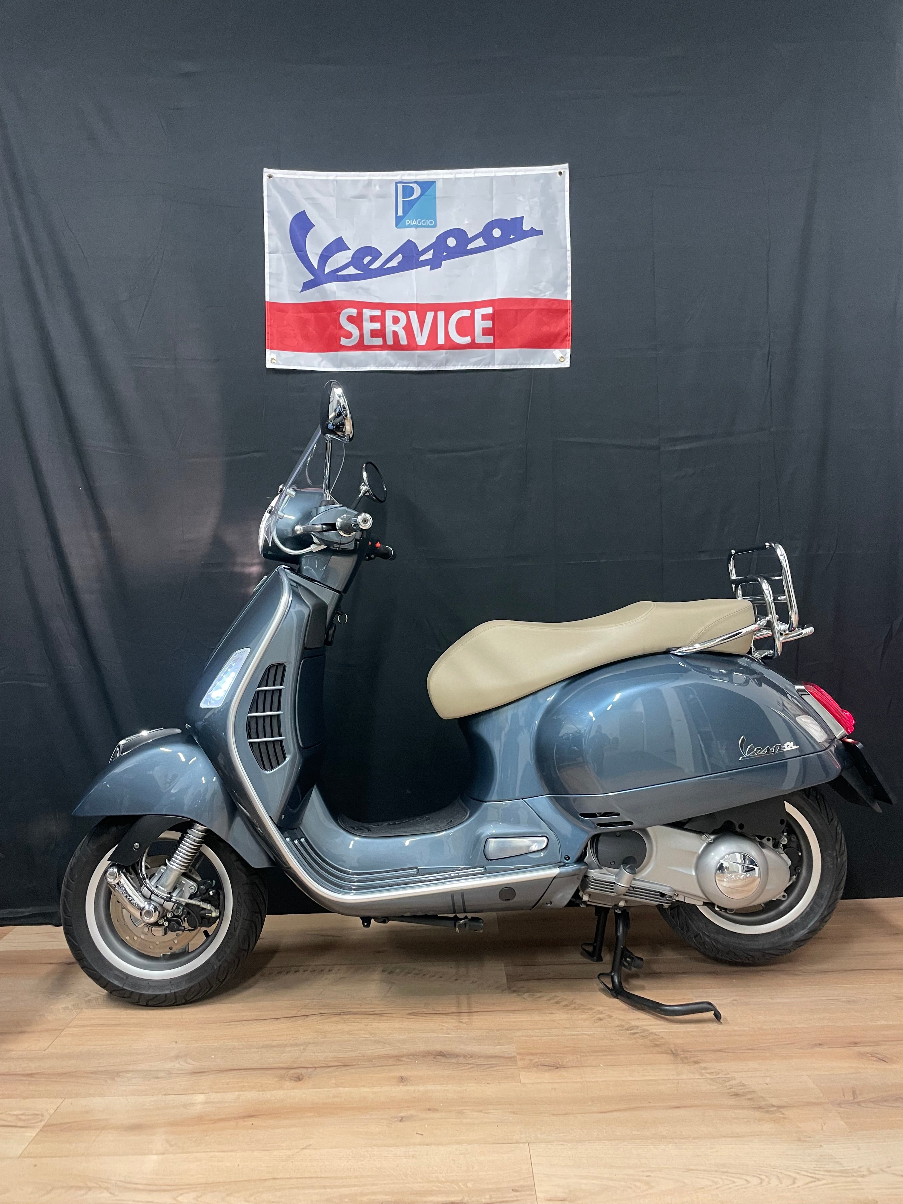 Vespa GTS 250IE | Nieuwstaat | 2017 | Garantie | 8700km