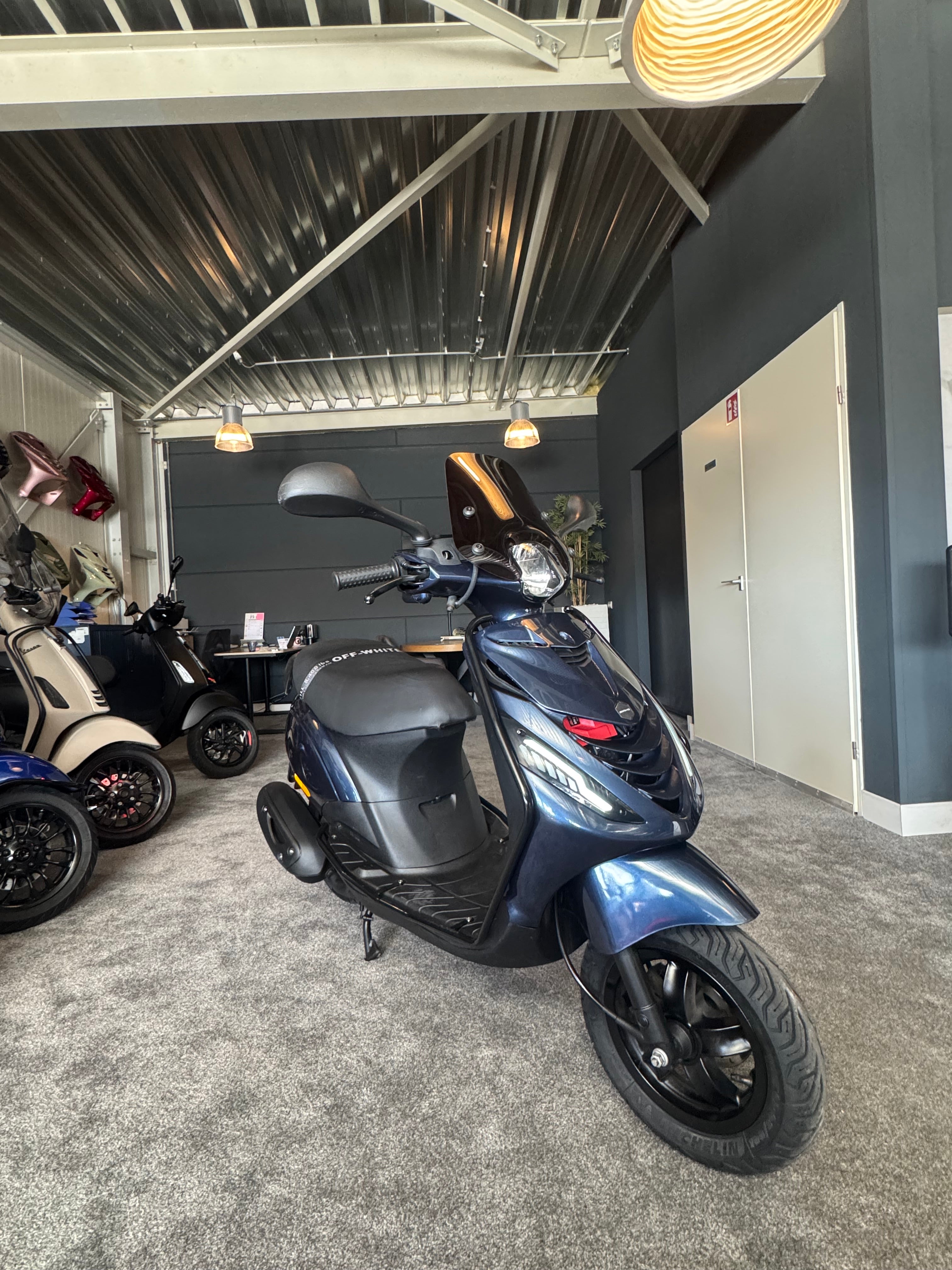 Piaggio Zip 50s | Full option | Brom | Malossi | Garantie