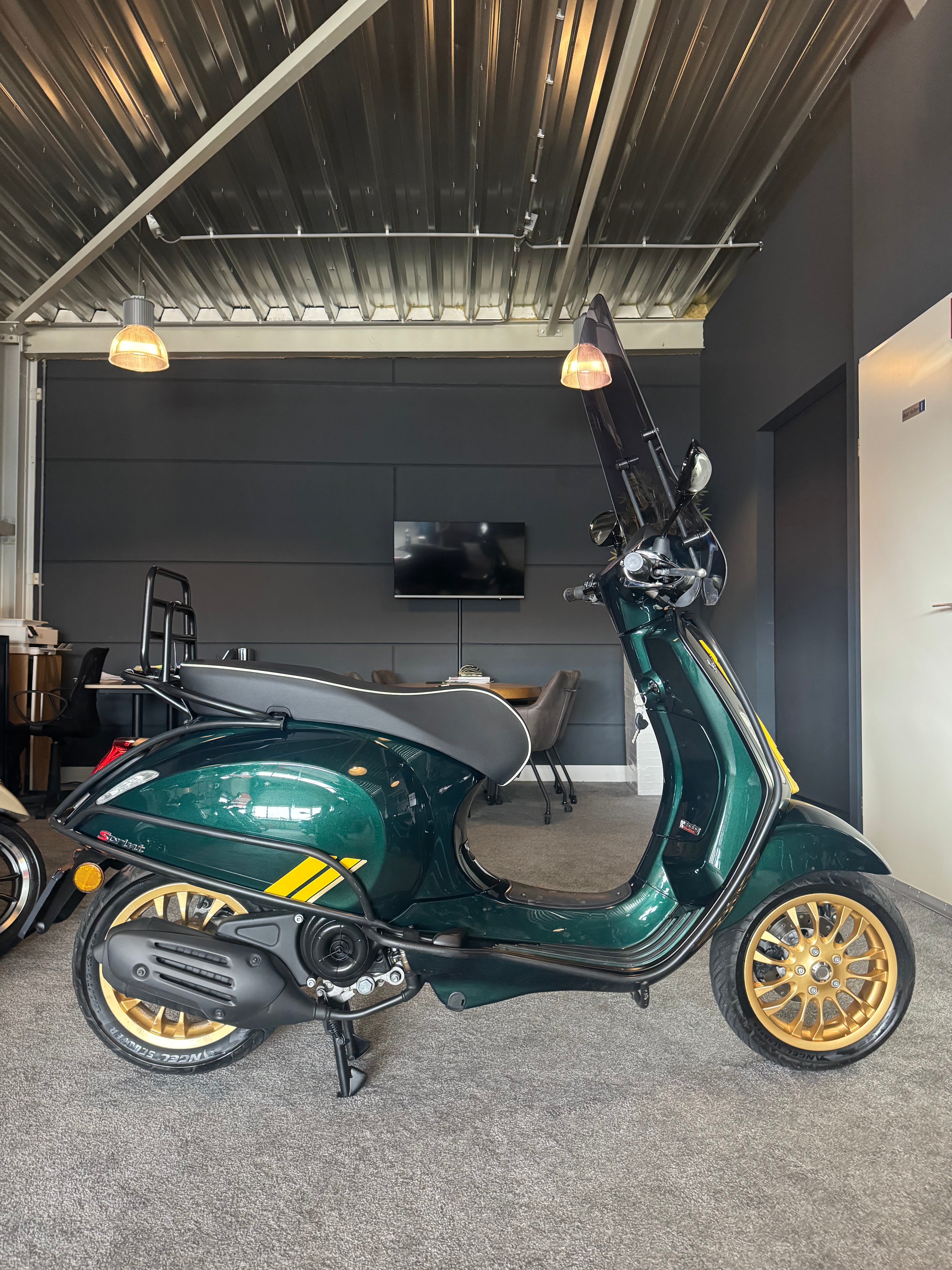 Vespa Sprint 50S | Racing 60th | Brom | Uniek | Garantie