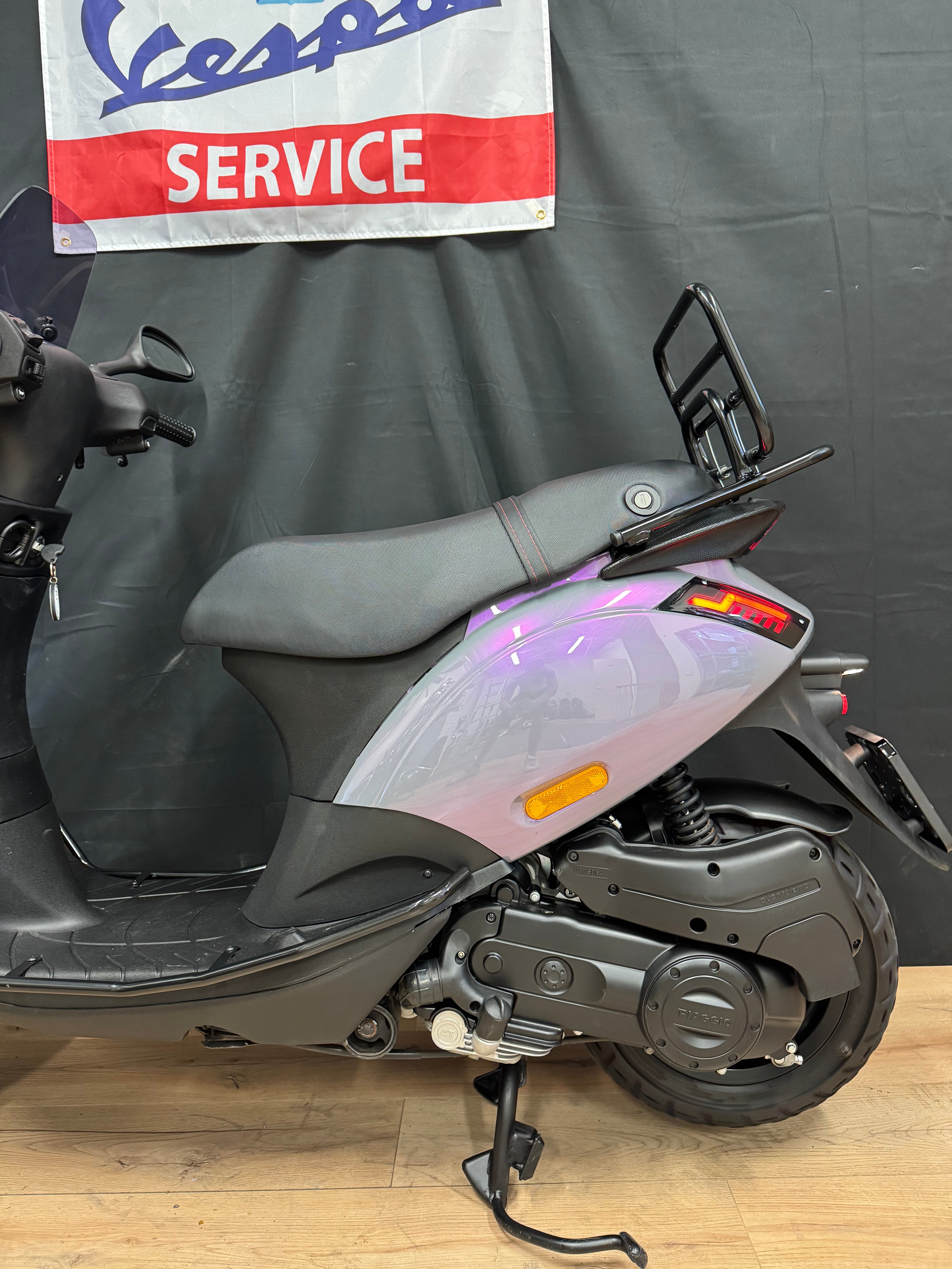 Piaggio Zip 50s | 2024 | Custom | Full option | Garantie