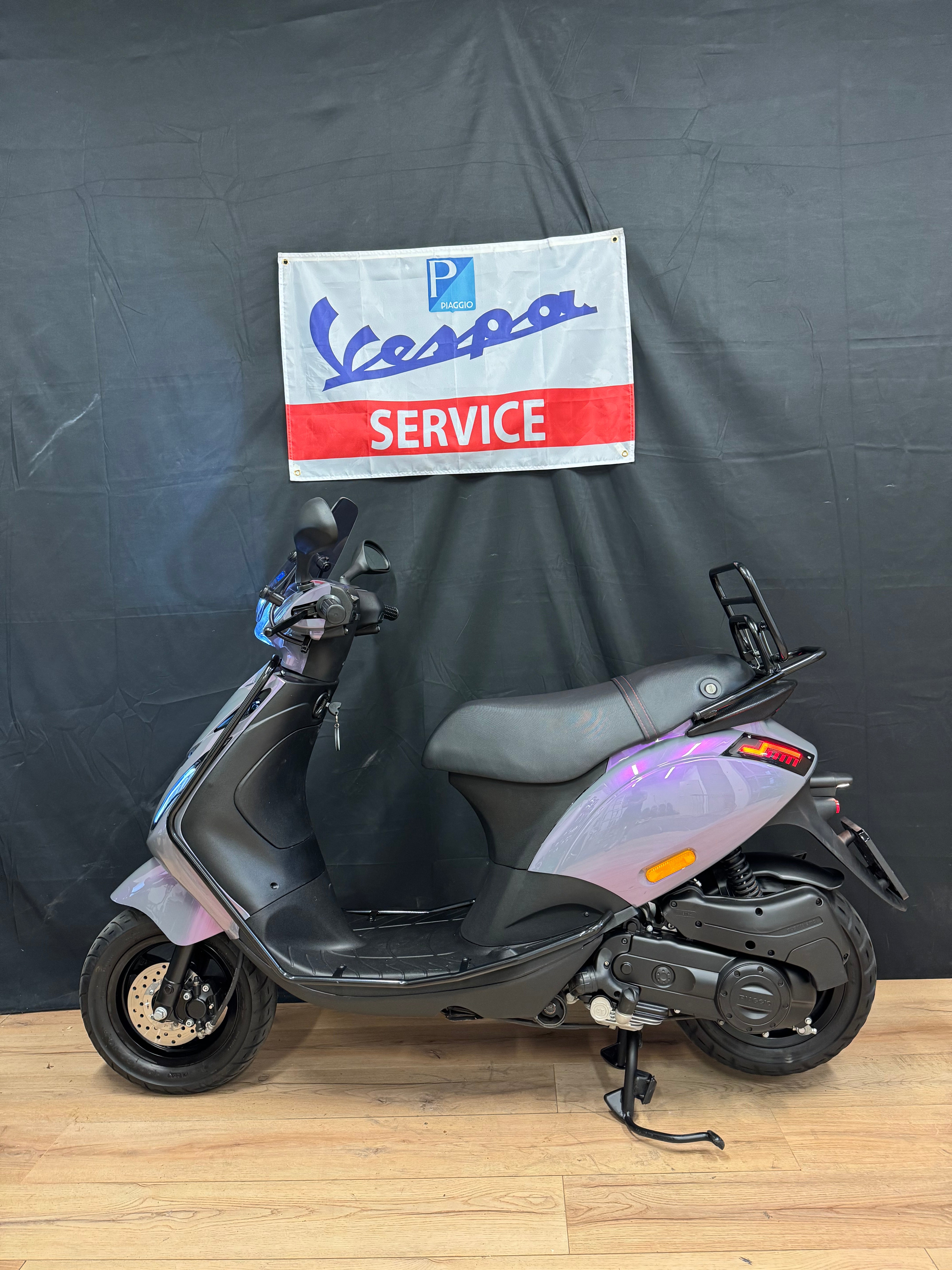 Piaggio Zip 50s | 2024 | Custom | Full option | Garantie