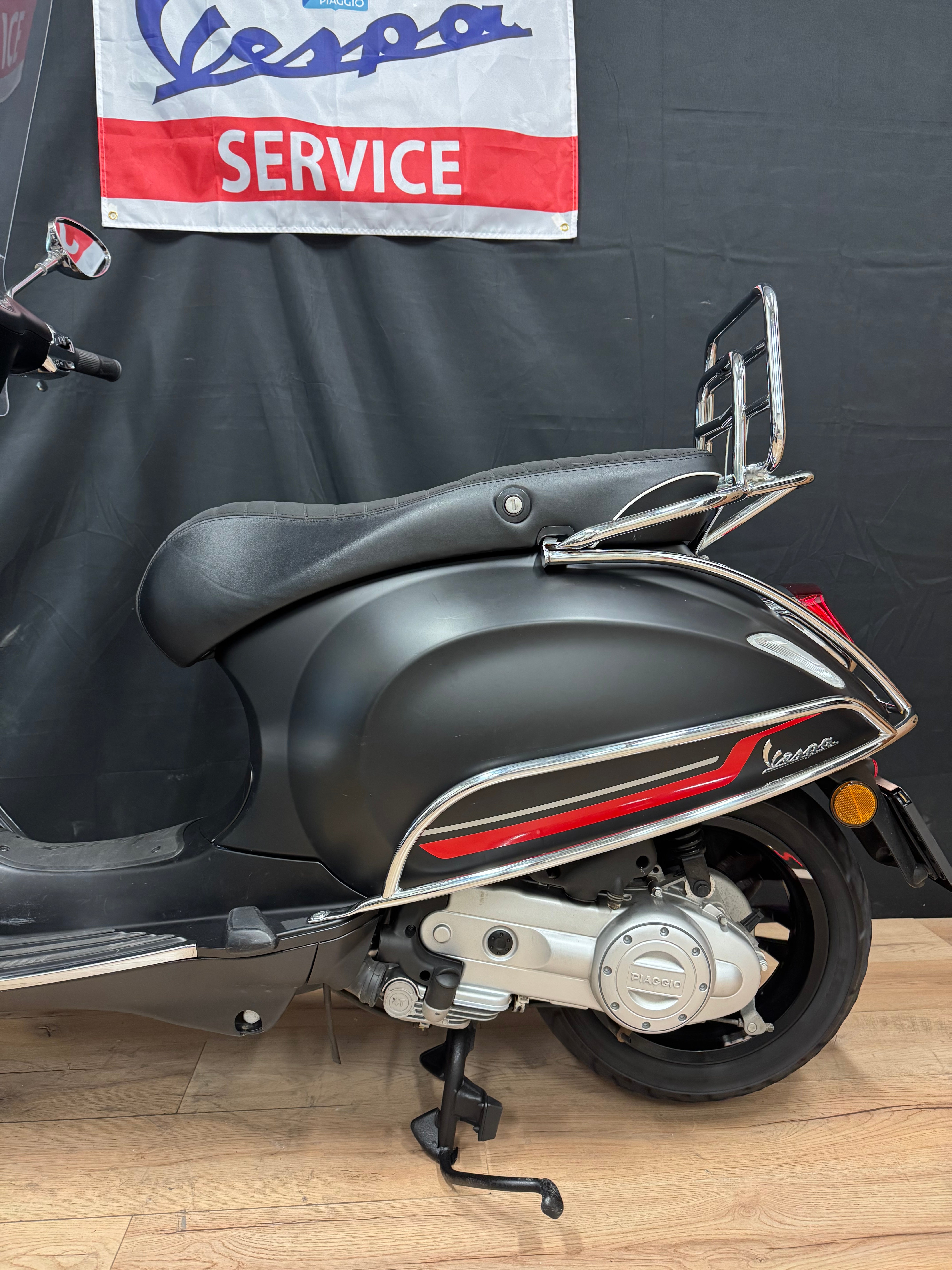 Vespa Sprint 50S - Notte - Garantie - Zeer nette staat