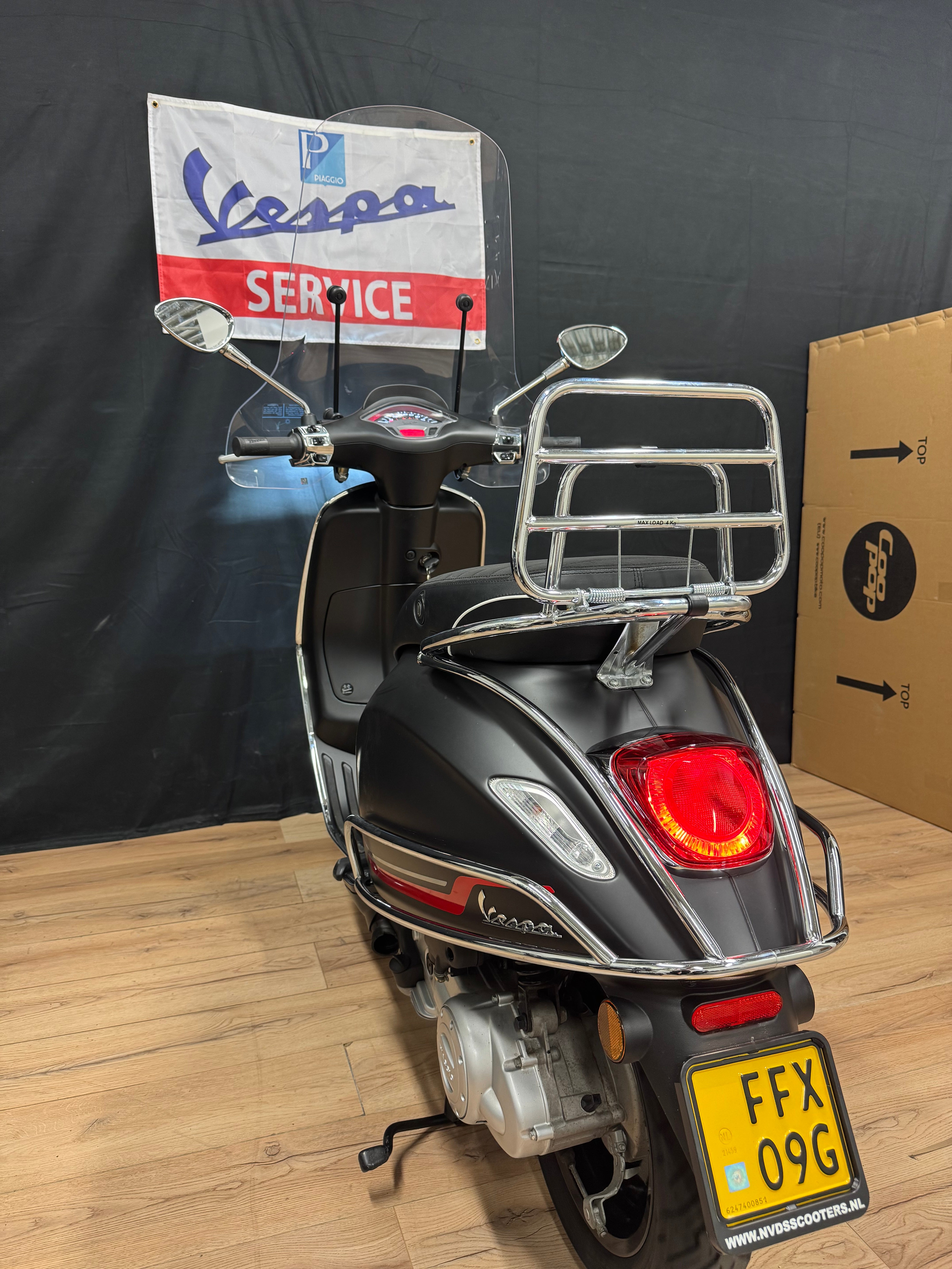 Vespa Sprint 50S - Notte - Garantie - Zeer nette staat