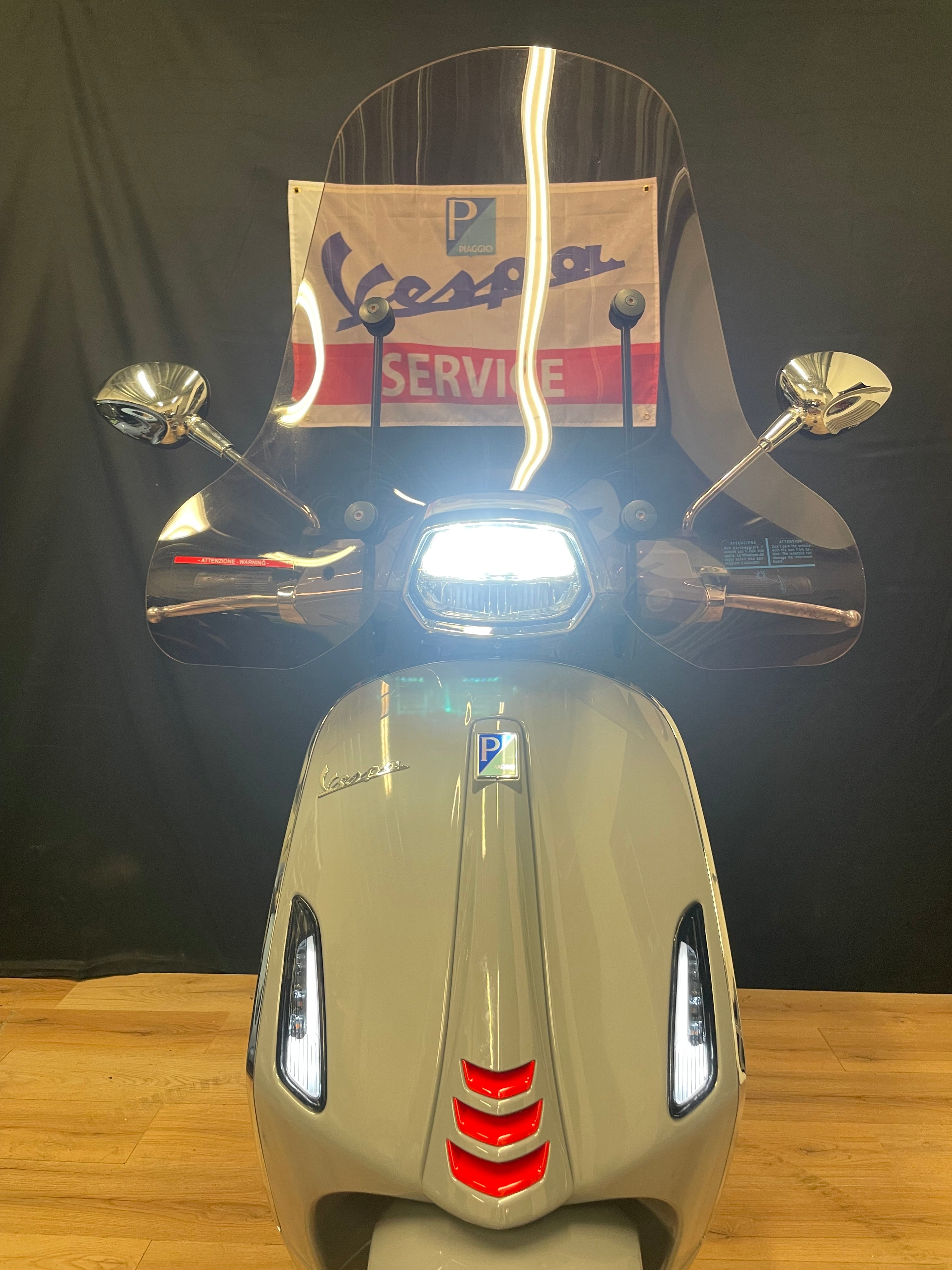 Vespa sprint 50S | Nieuwstaat | 1900km | Full option | IGET