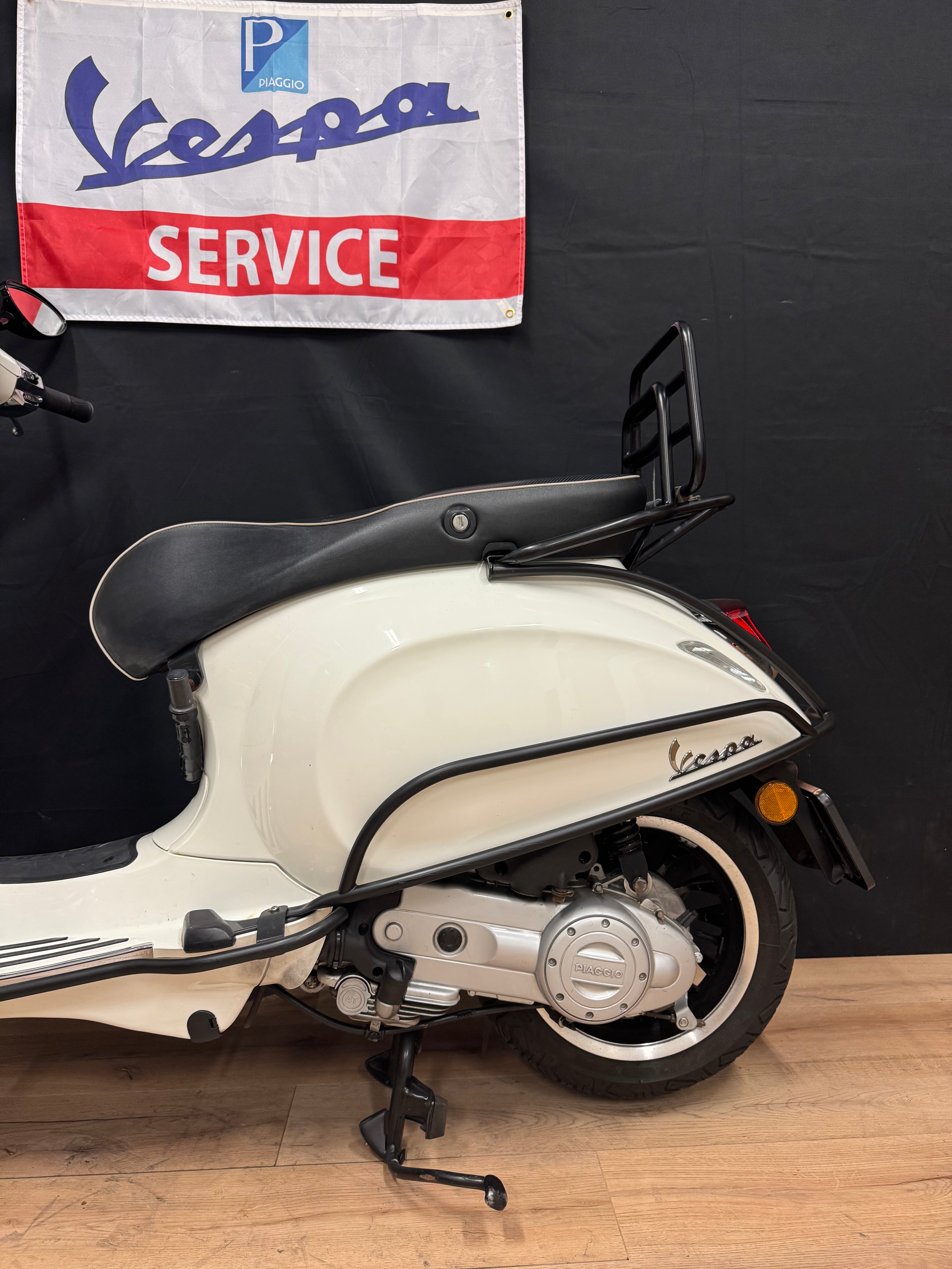 Vespa sprint E5 | 2022 | 8000km | Garantie | Opties