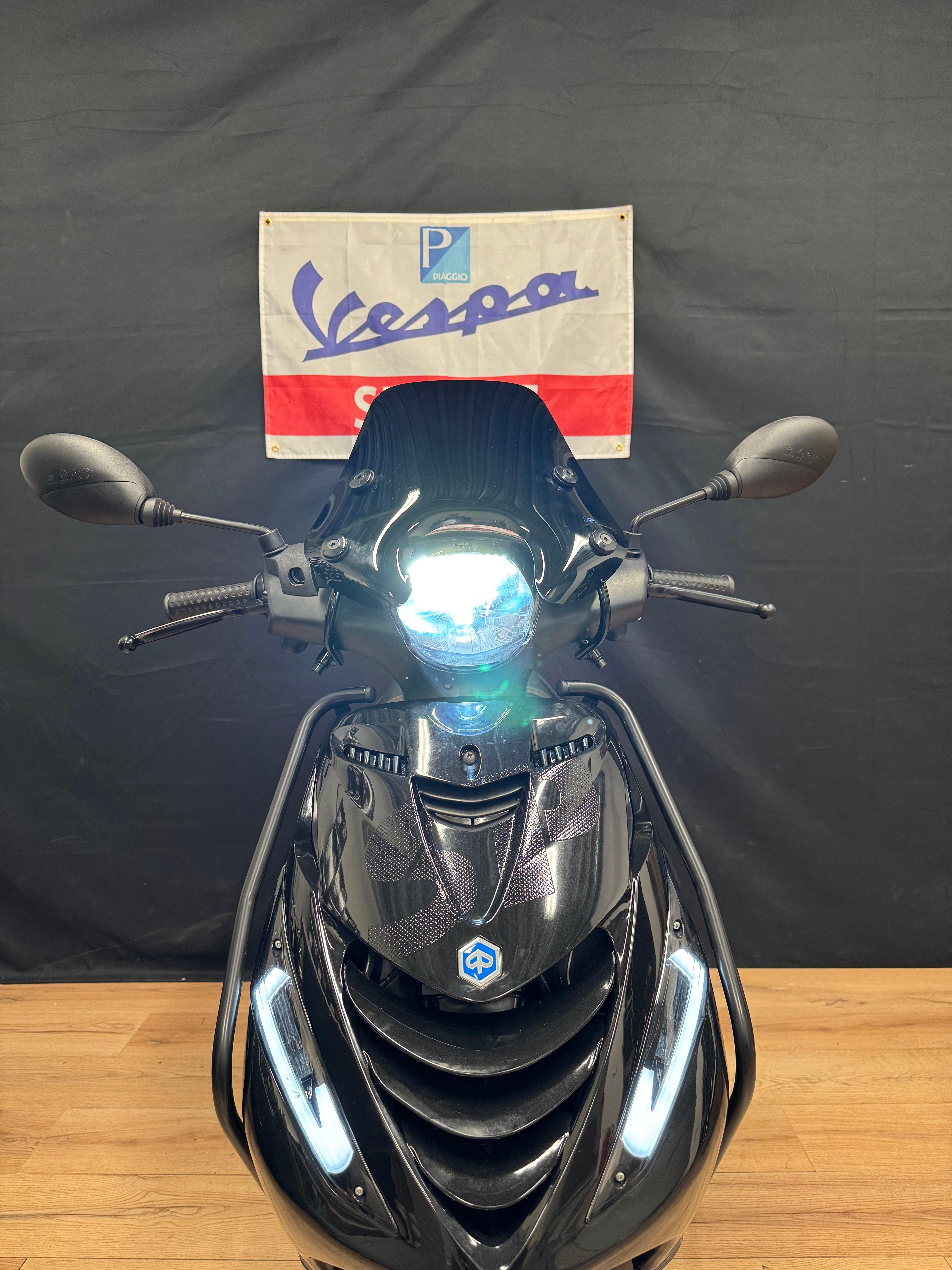 Piaggio Zip 50s | Full option | Garantie | Zo goed als nieuw
