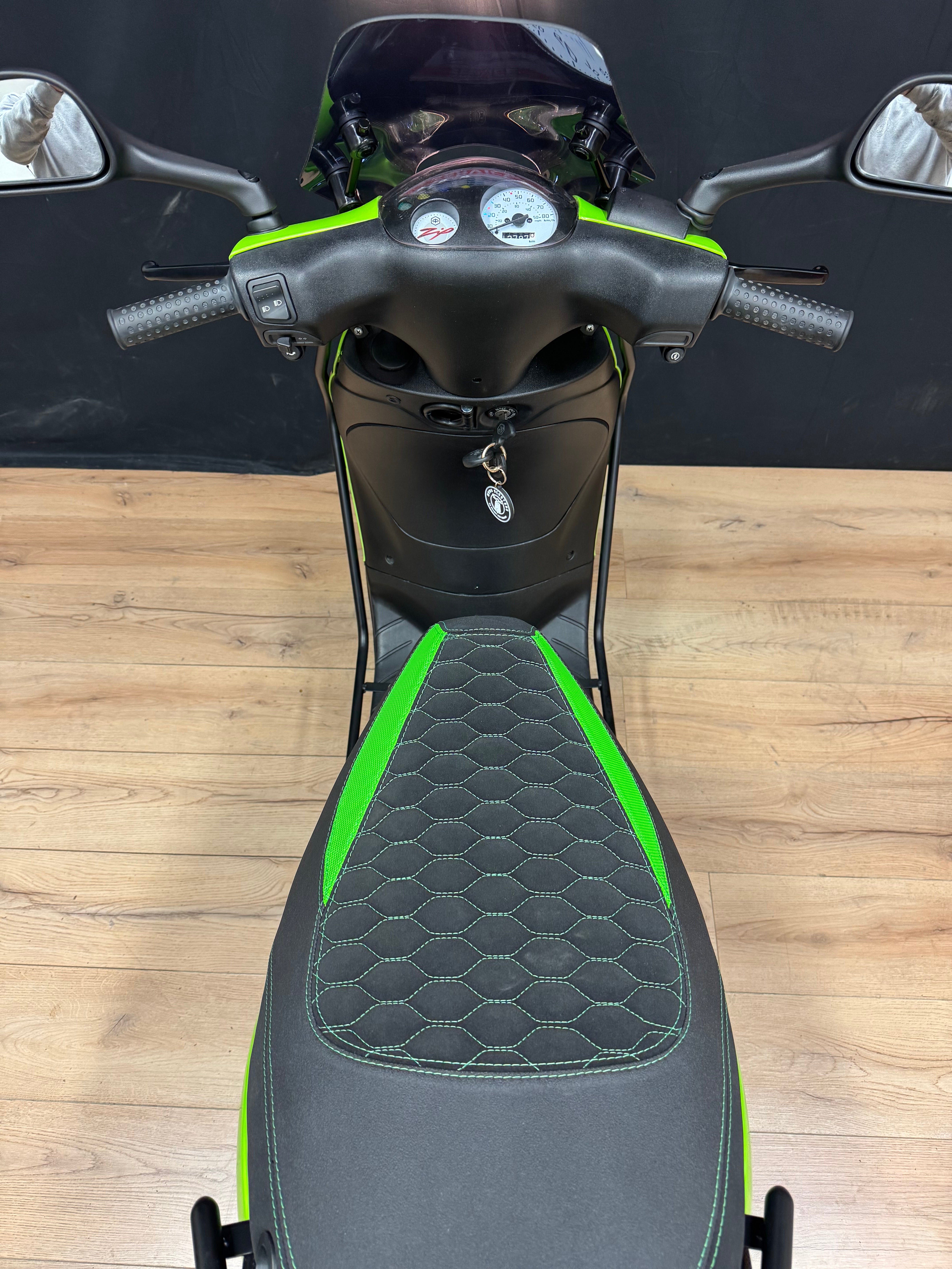 Piaggio Zip 50s | Full option | Custom | Garantie | 1e eigen
