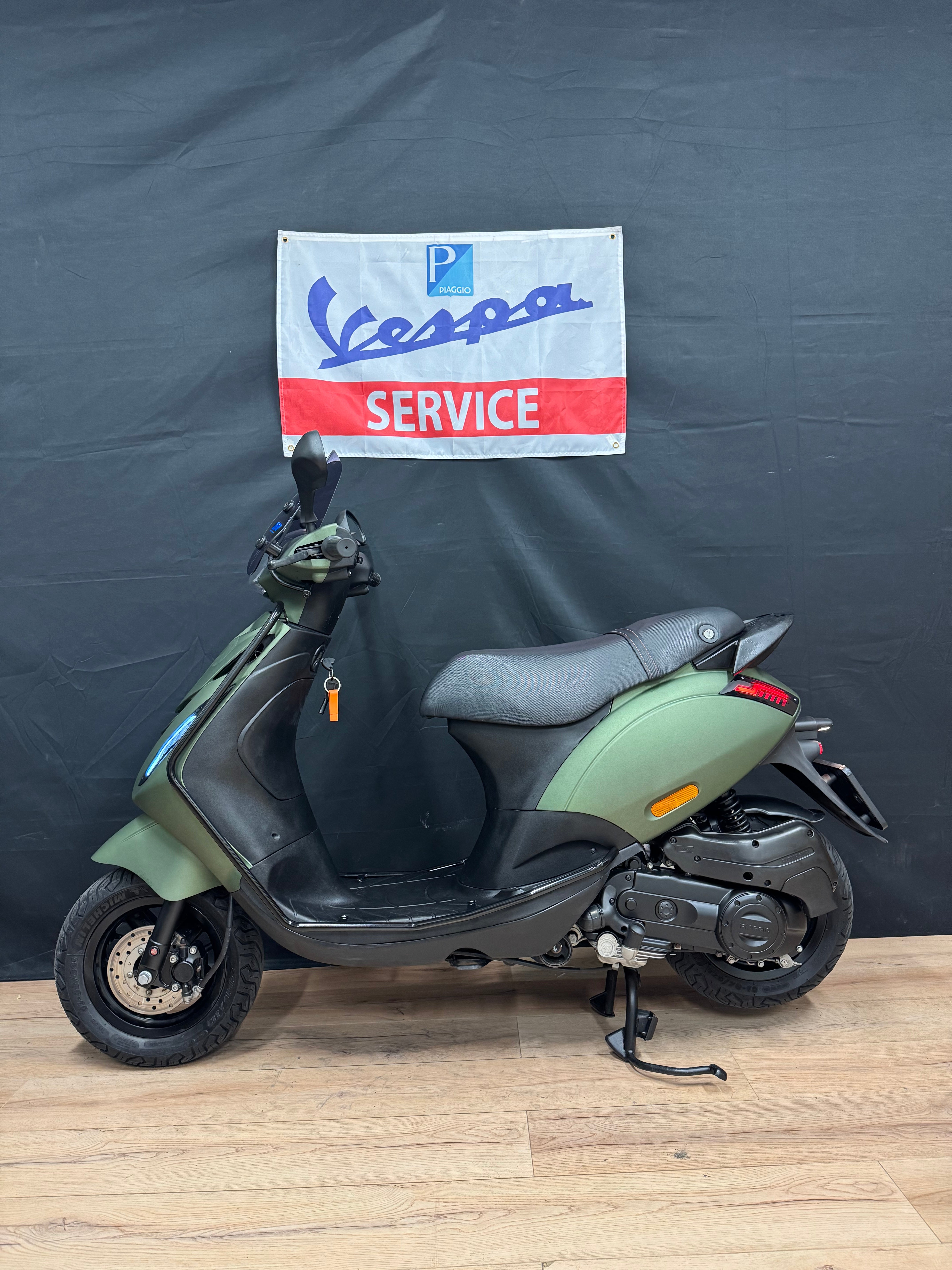 Piaggio Zip 50s | Full option | Garantie | Custom | Brom