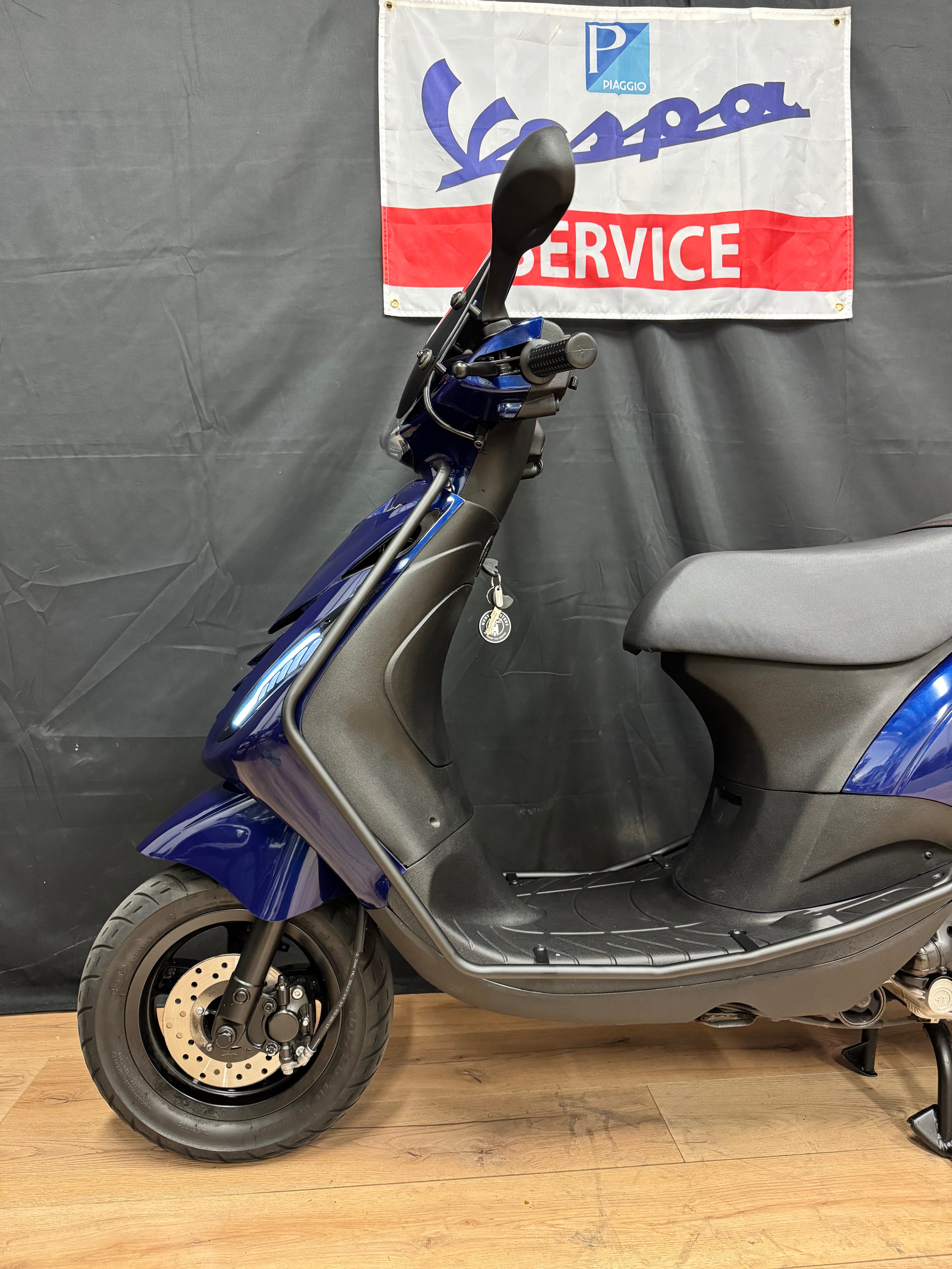 Piaggio Zip 50s - Custom - Nieuwstaat - Garantie - Full option