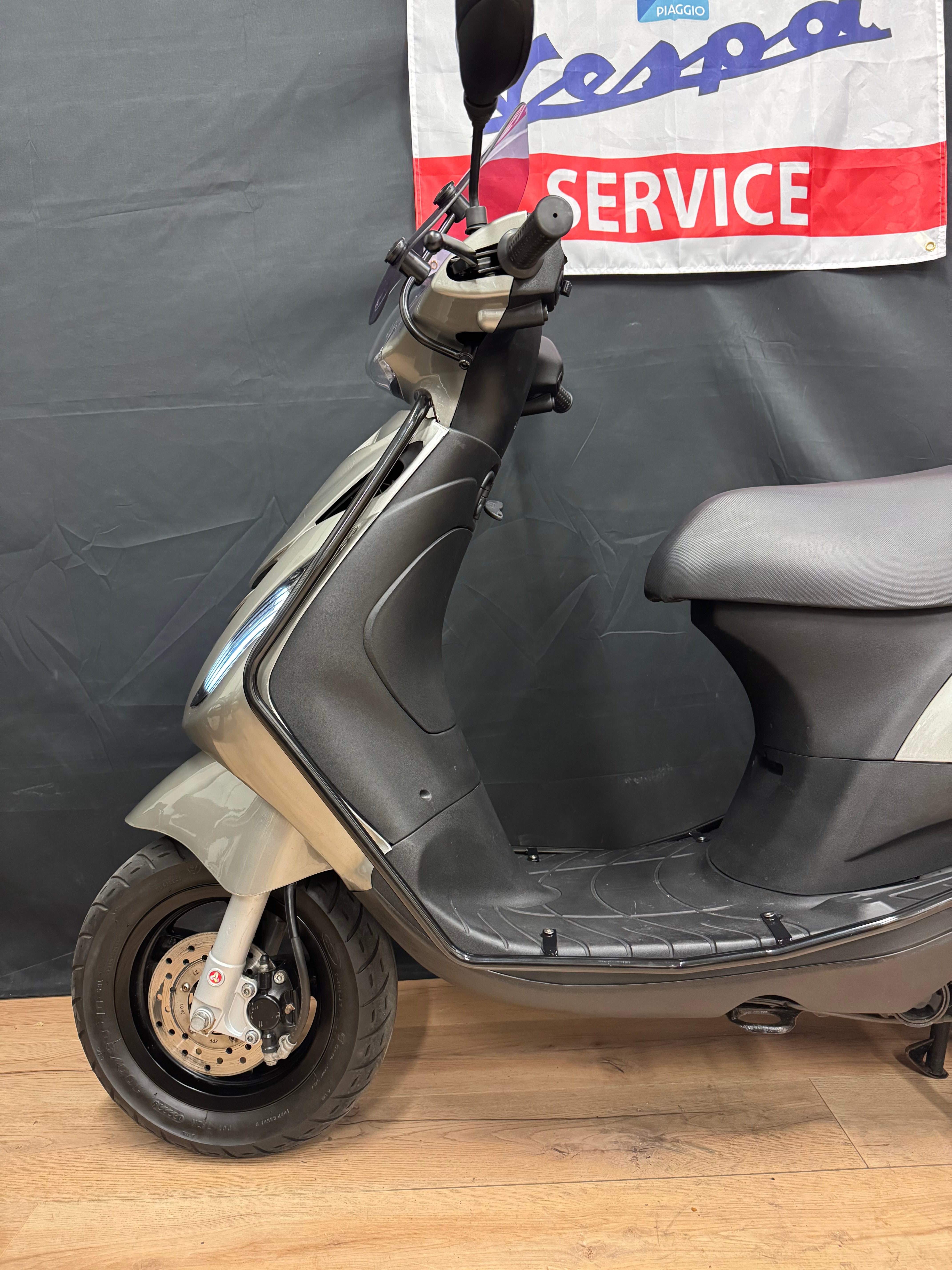 Piaggio Zip 50s | 2022| Garantie | Snor / Brom | Full option