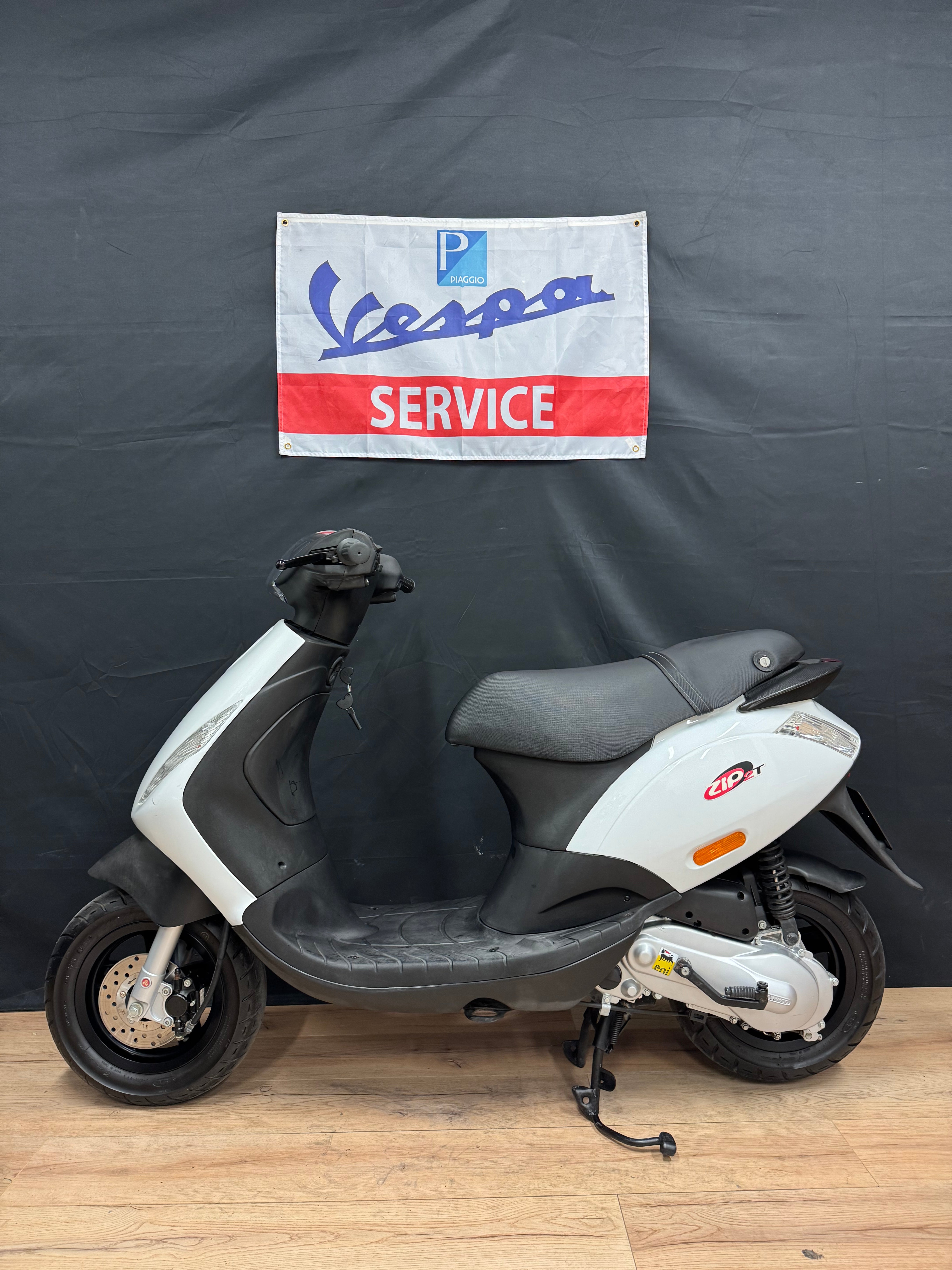 Piaggio Zip 2T | UNIEK | Nieuwstaat | 2017 | Weinig km