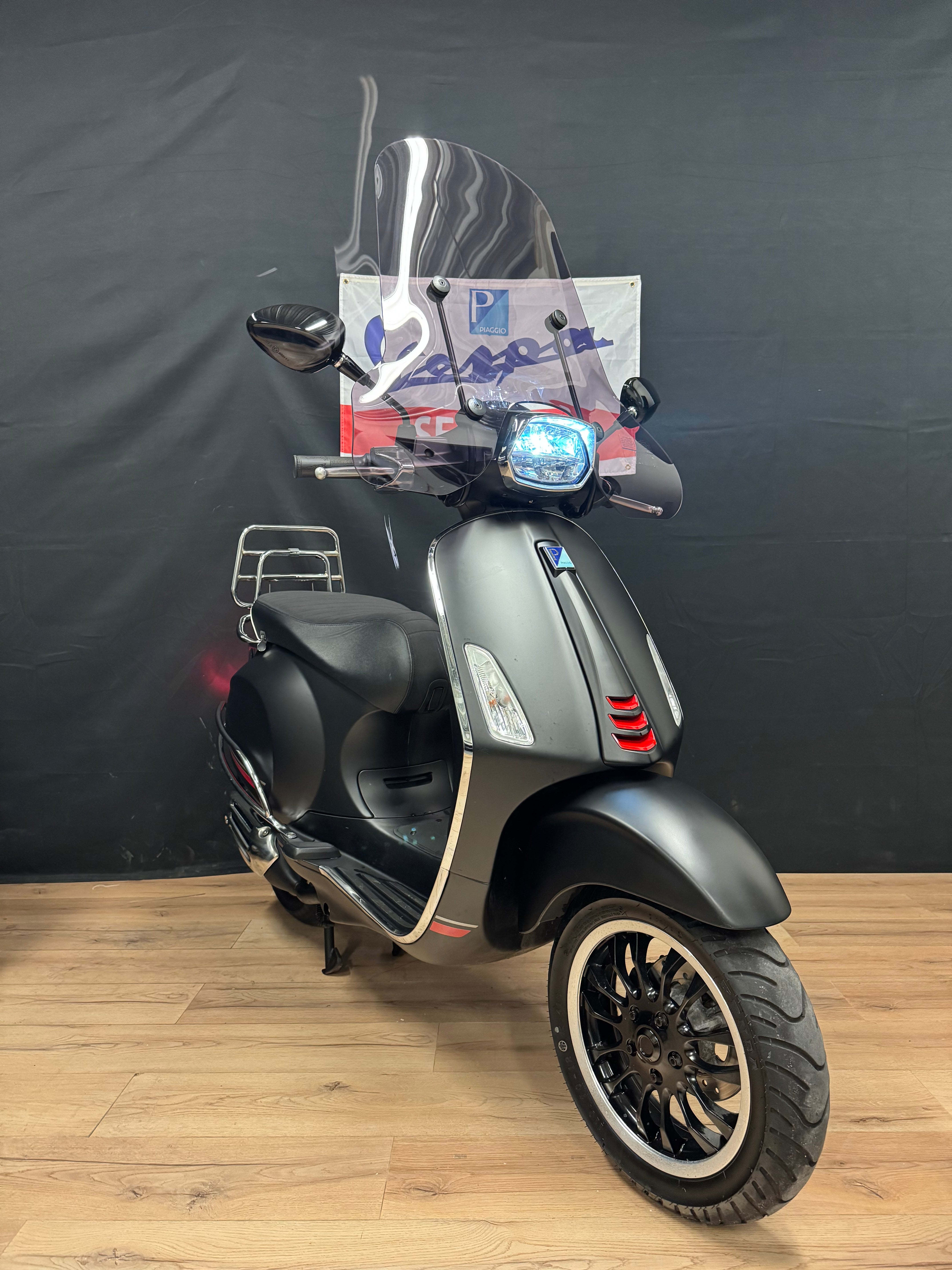 Vespa Sprint 50s | Snor / Brom | Garantie | Zeer nette staat