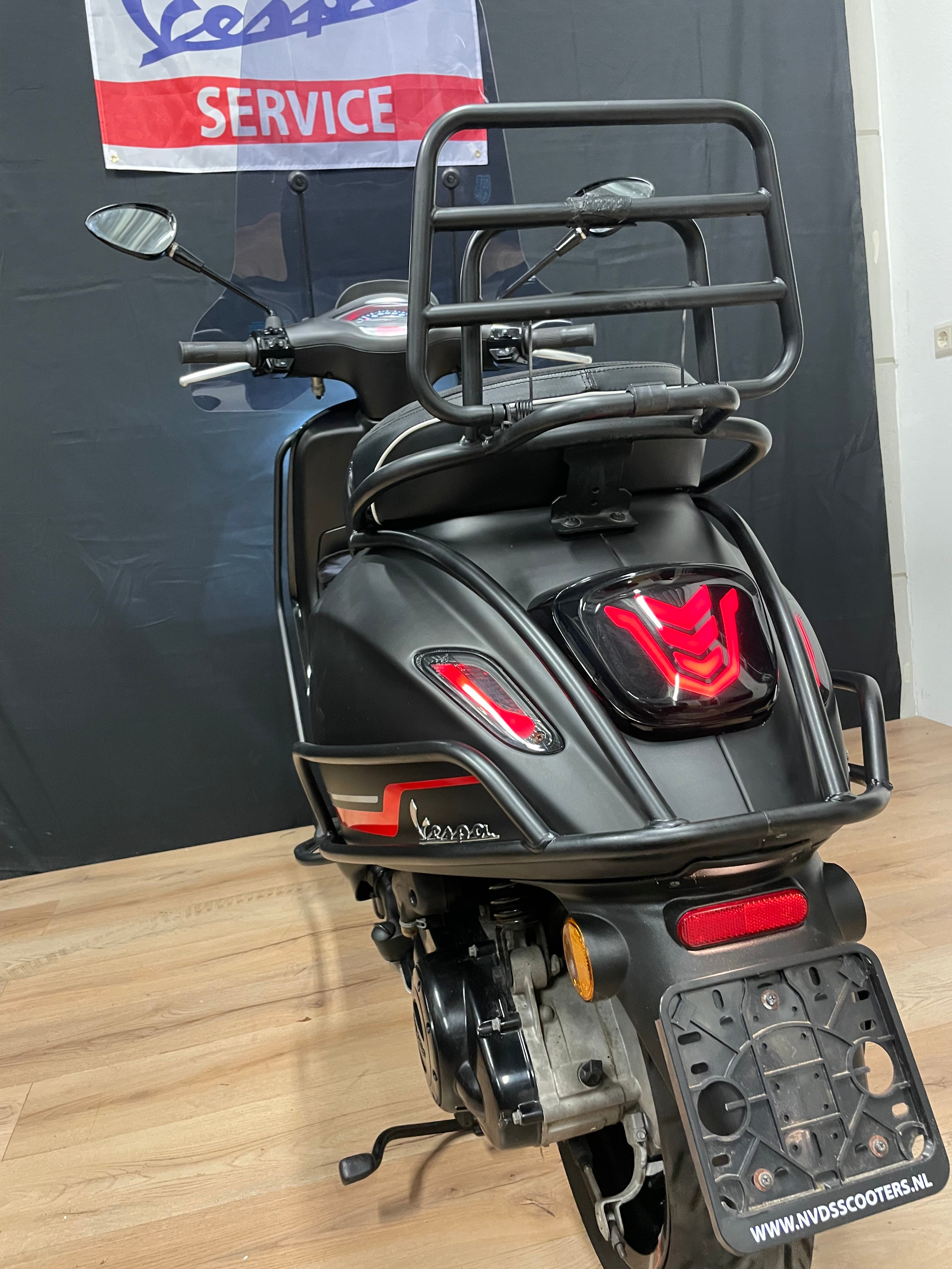 Vespa sprint E5 | Full option | Garantie | Notte | 2022