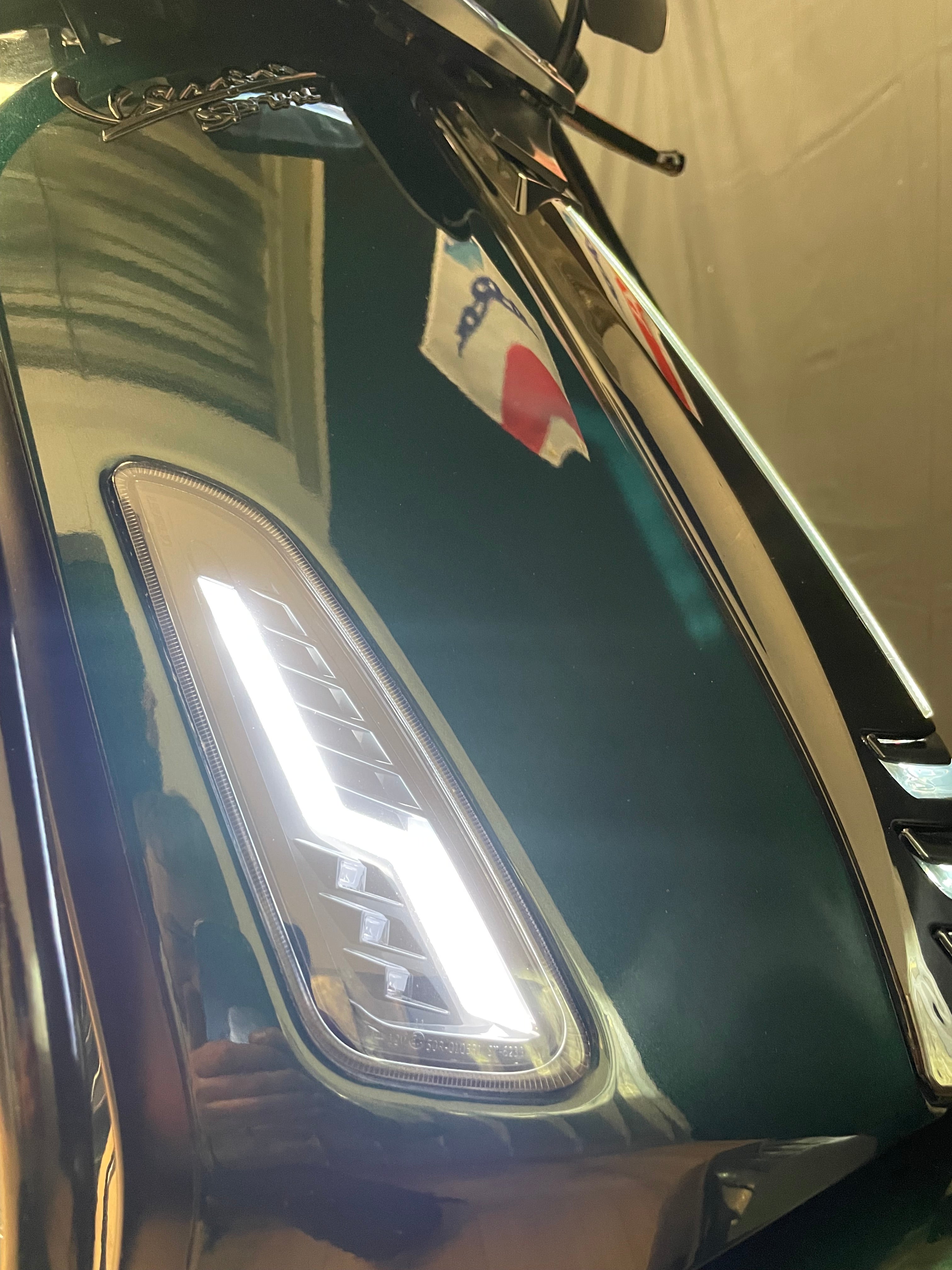 Vespa sprint 50S | Custom | Full option | Malossi | Zelioni