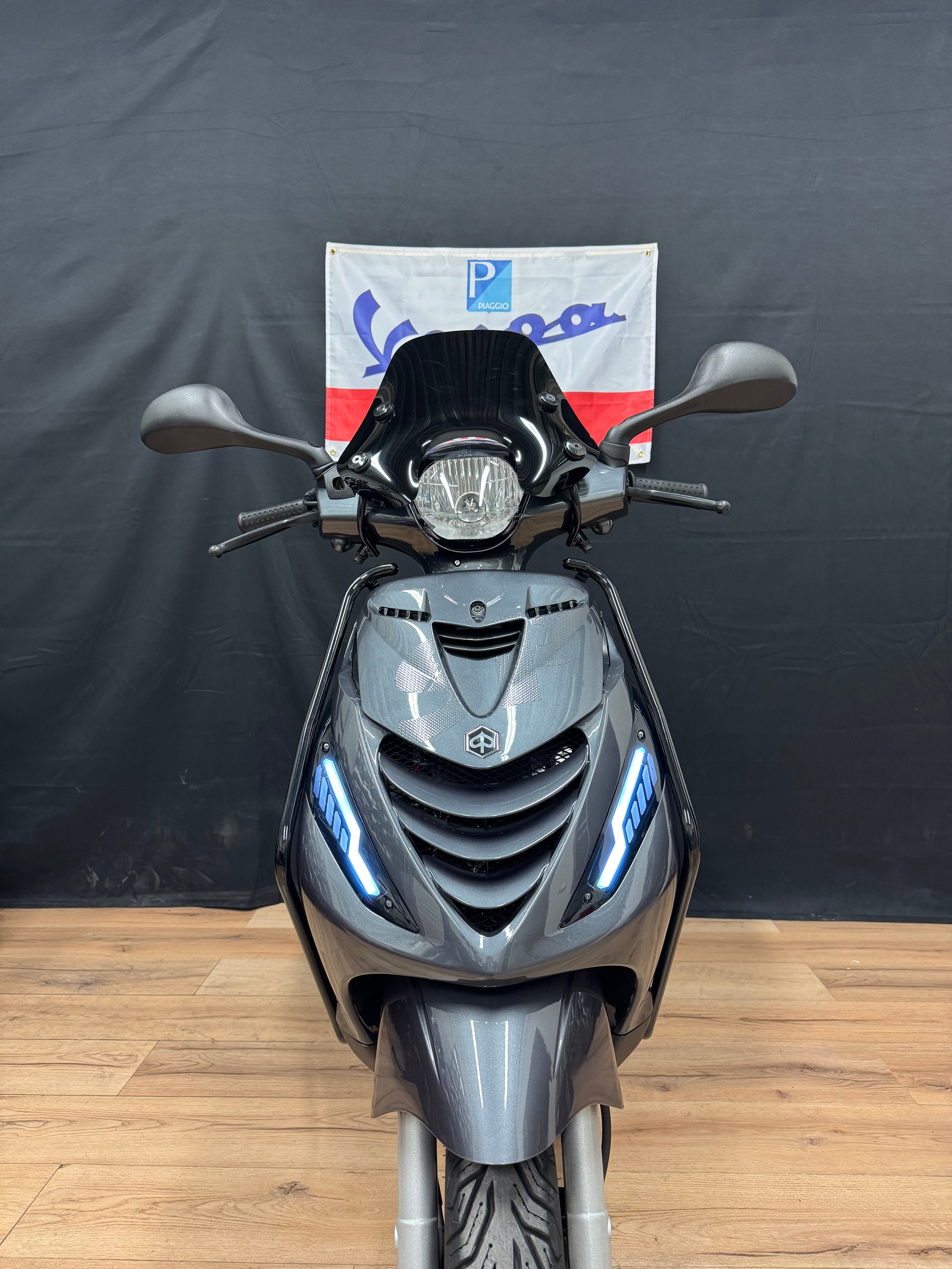 Piaggio Zip 50S | 2024 | Full option | Garantie | Brom