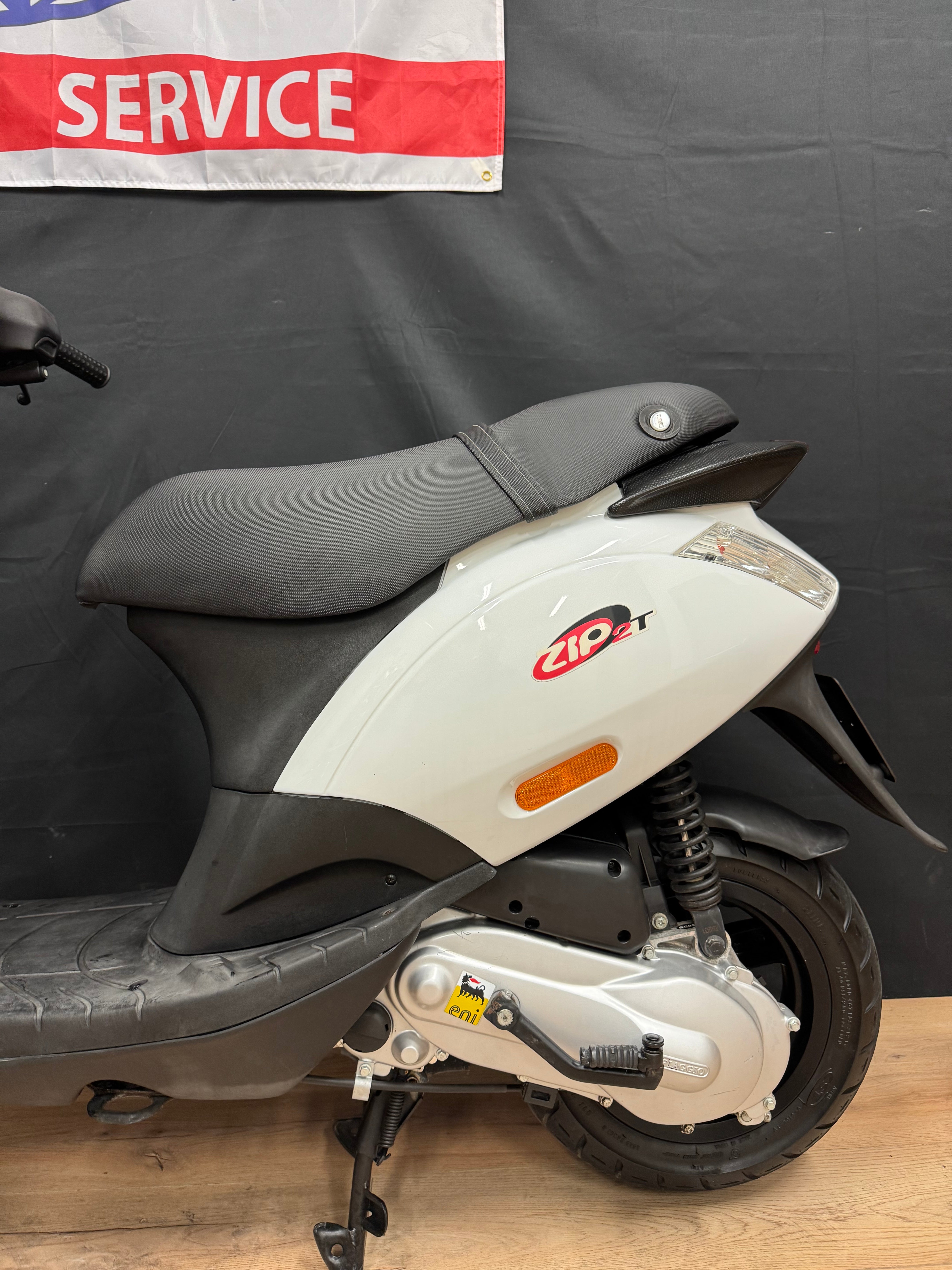 Piaggio Zip 2T | UNIEK | Nieuwstaat | 2017 | Weinig km