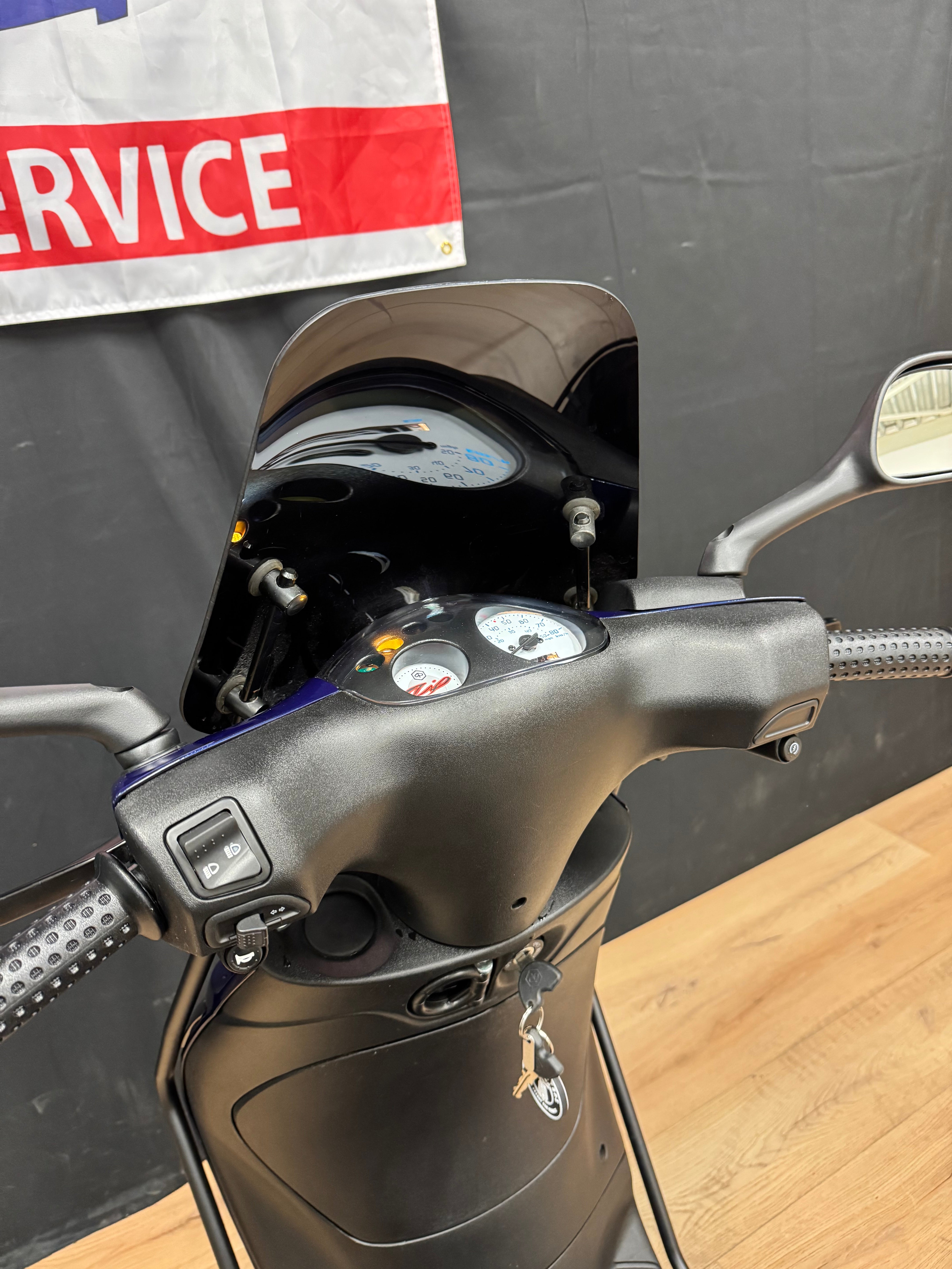 Piaggio Zip 50s - Custom - Nieuwstaat - Garantie - Full option