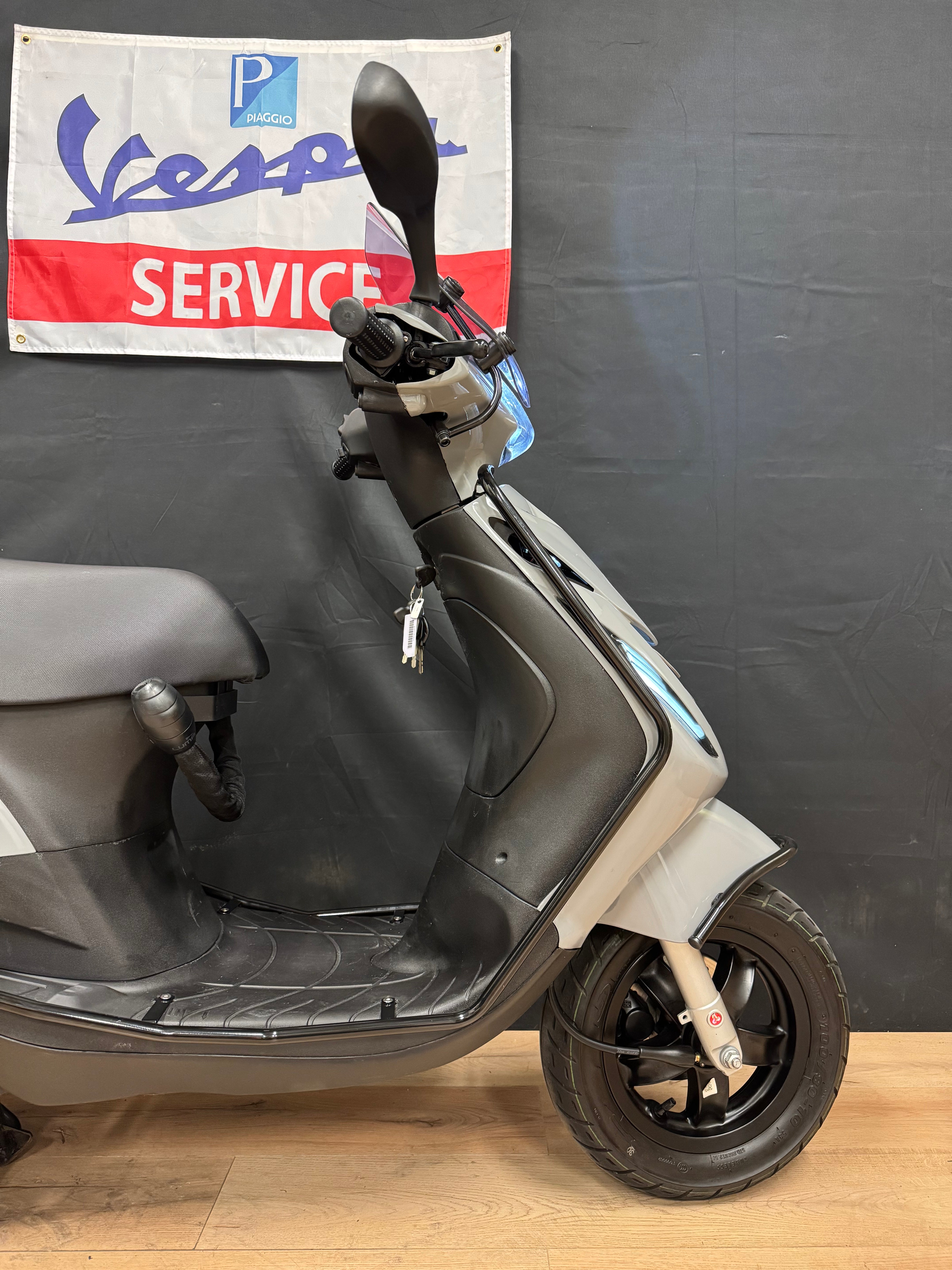 Piaggio Zip 50s | Full option | Brom / Snor | Garantie