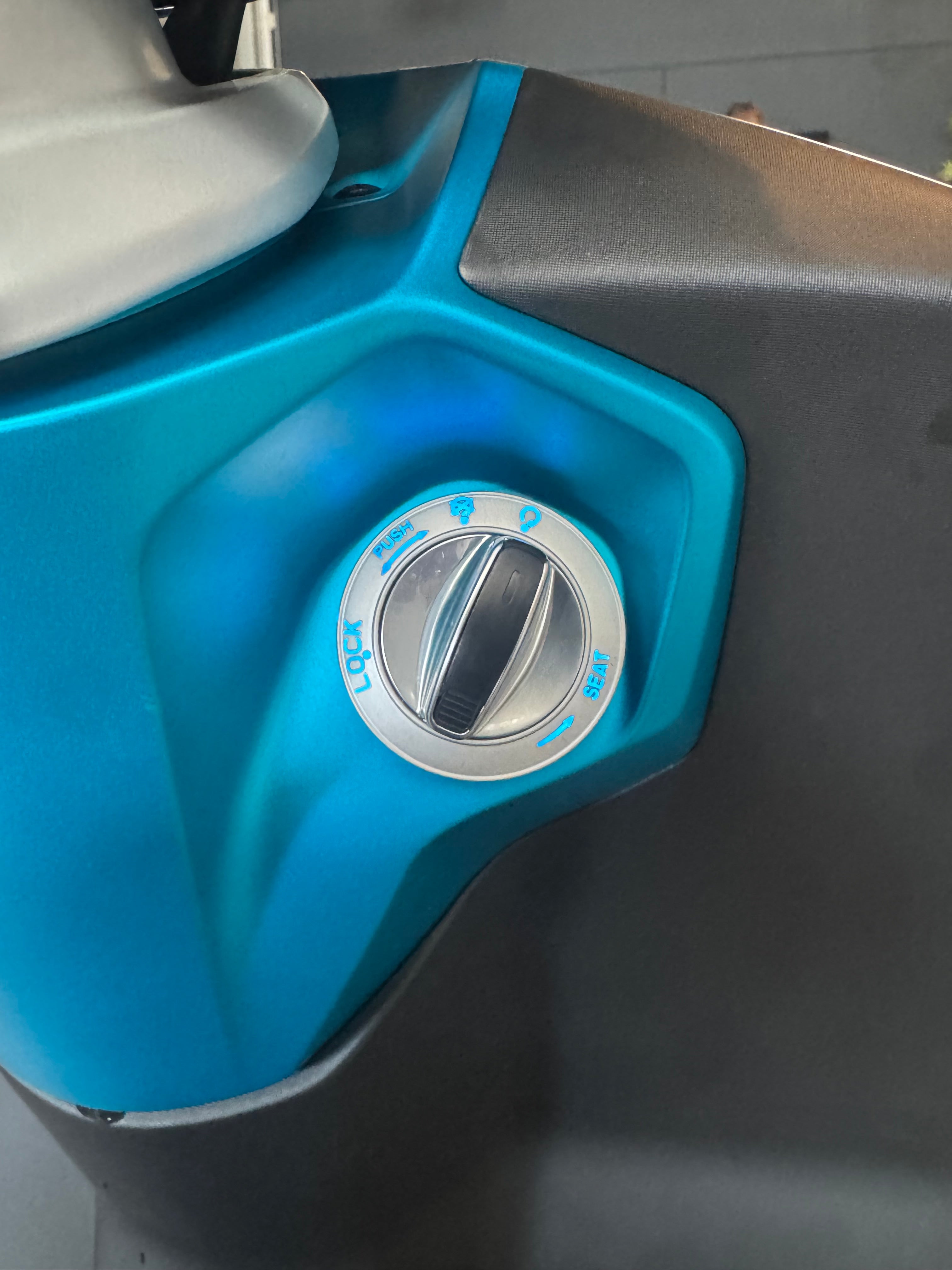 Piaggio One Elektrische Scooter - Nieuw - Artic MIX