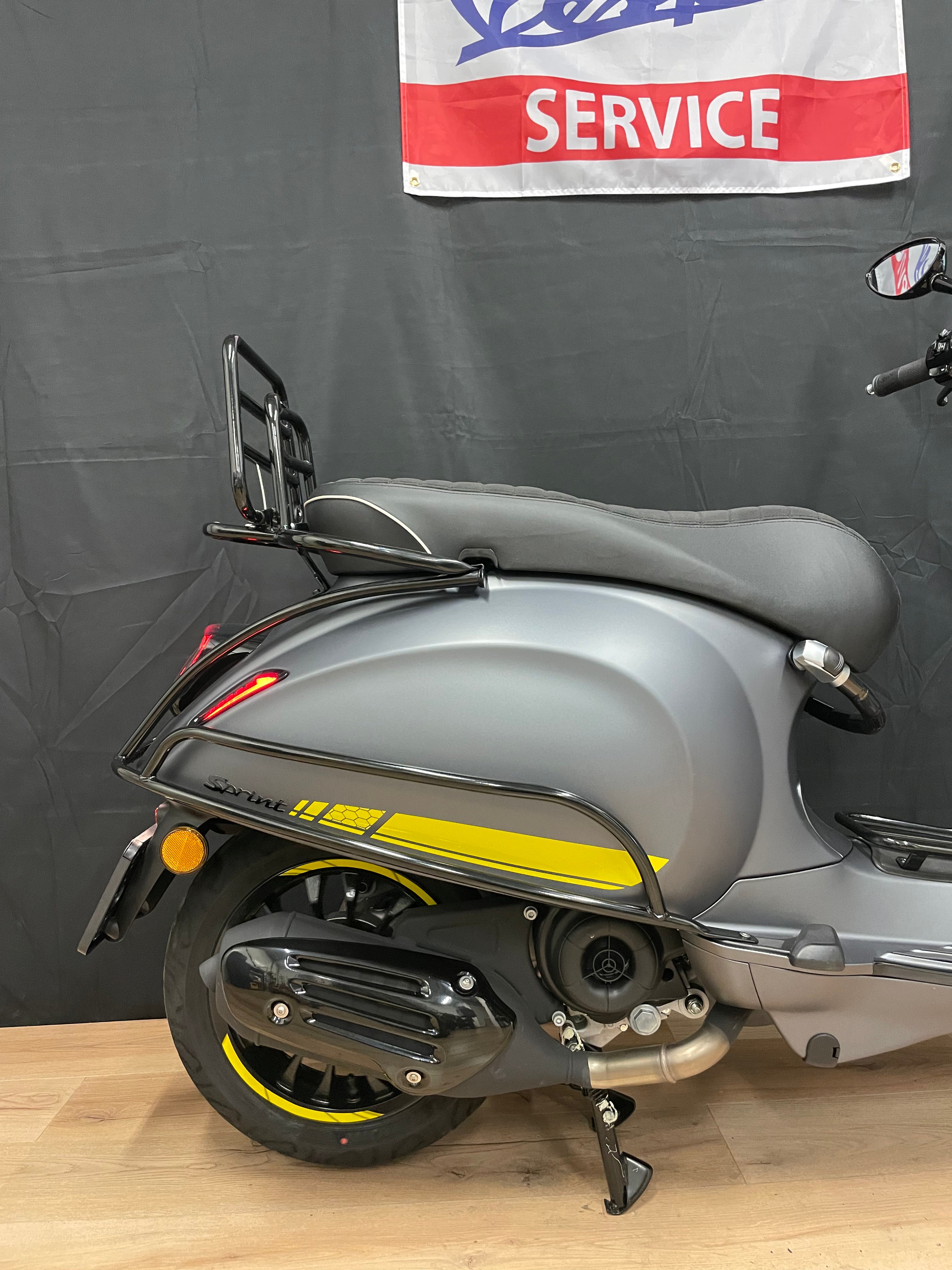 Vespa sprint | 2024 | 0km | Custom | E5 | Full option