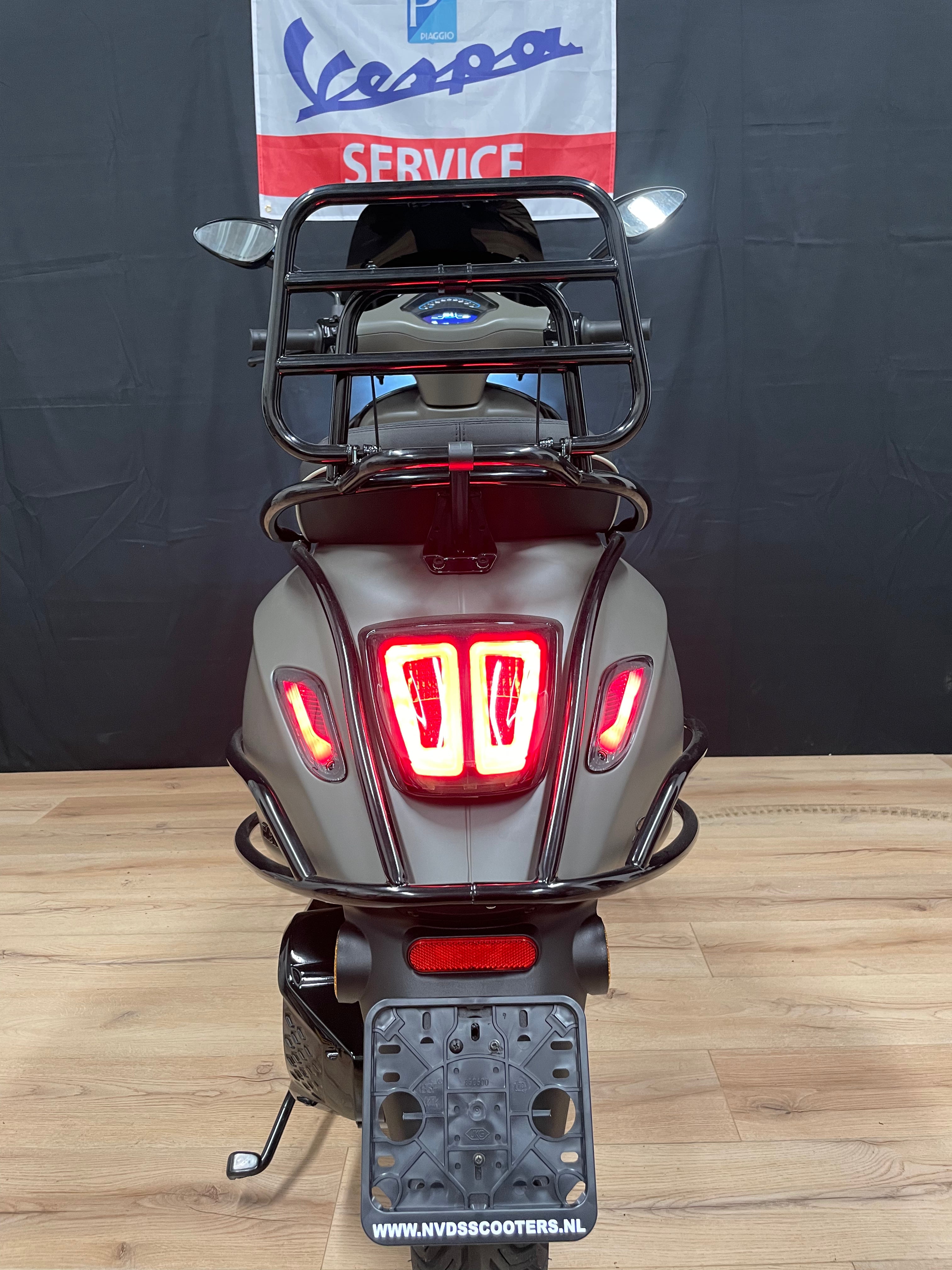 Vespa sprint Elettrica | Custom | Full option | Nieuw | 0 KM