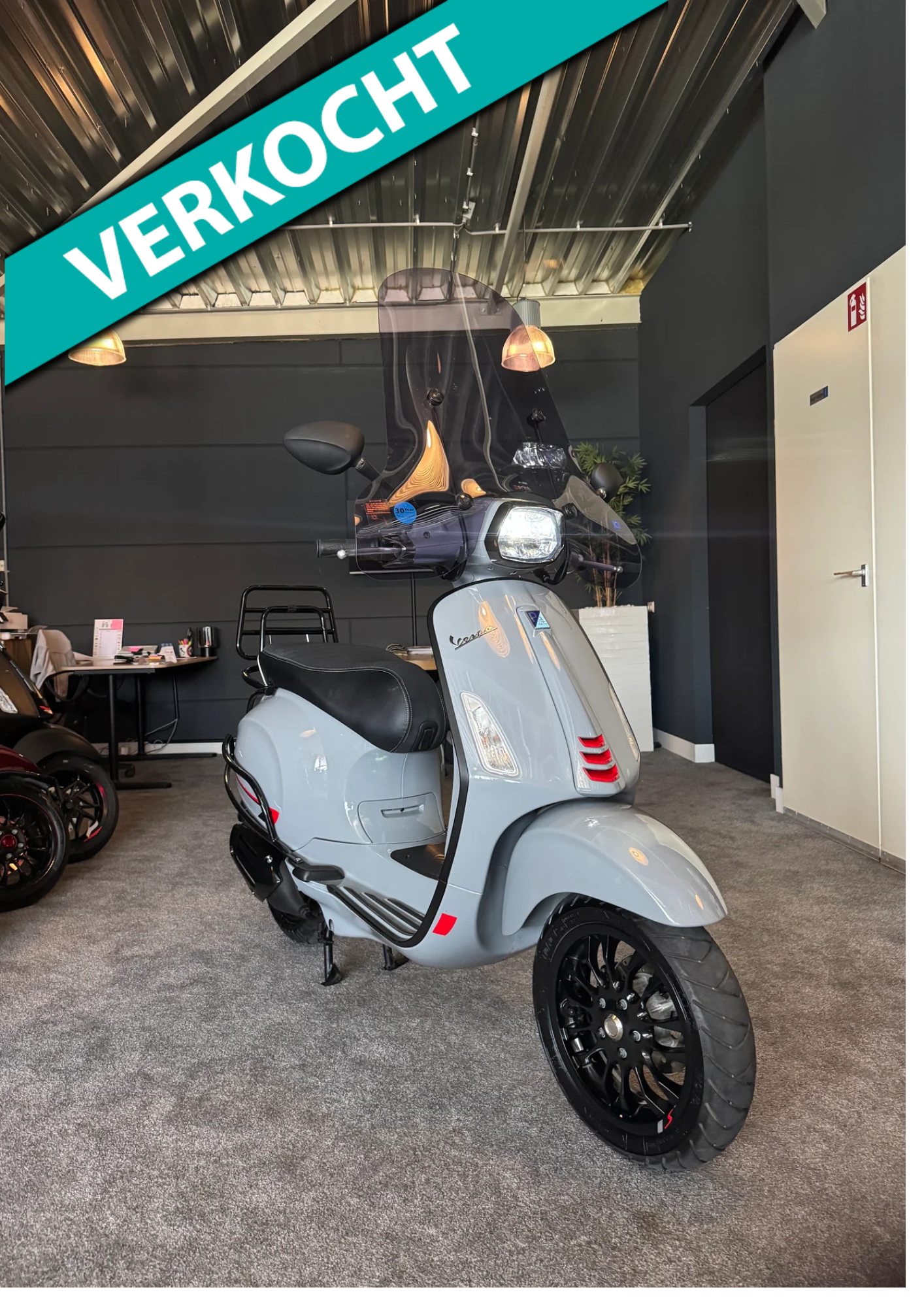 Vespa sprint 50S | Brom | Nardo grijs | Garantie | Nette staat