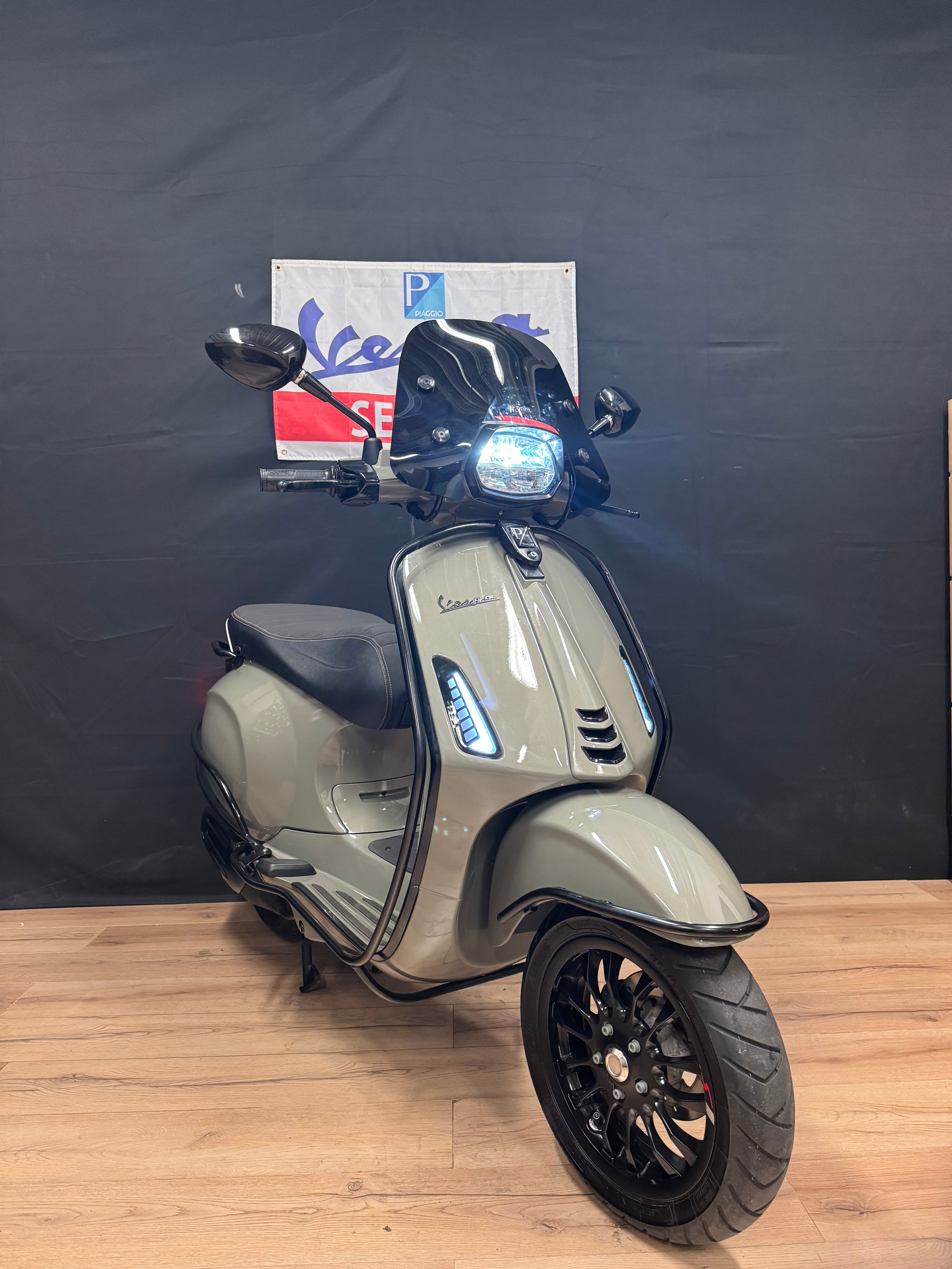 Vespa Sprint 50s | Custom | Full option | Garantie | 2000km