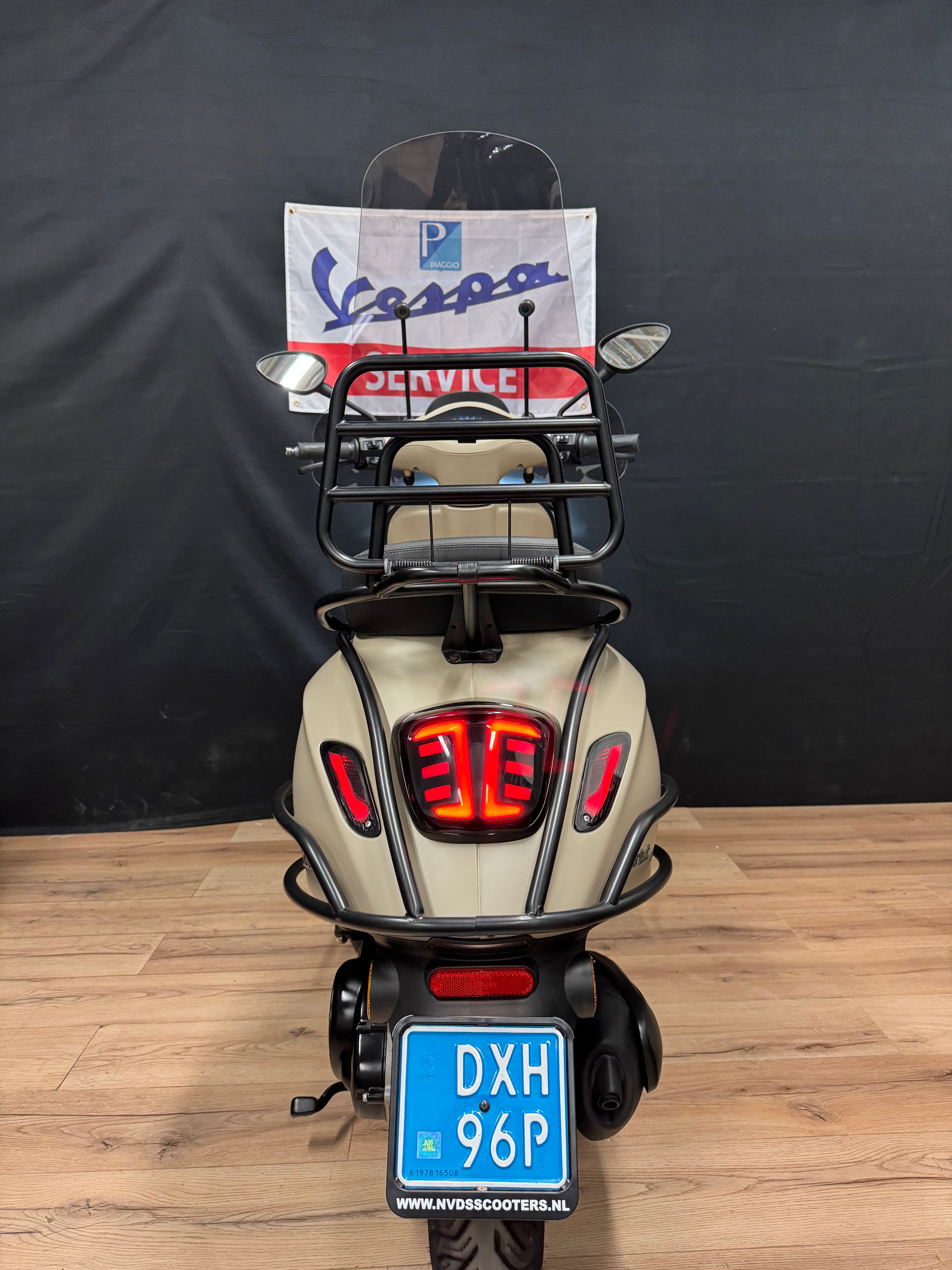 Vespa sprint 50s | Custom | Full option | Garantie | Alarm