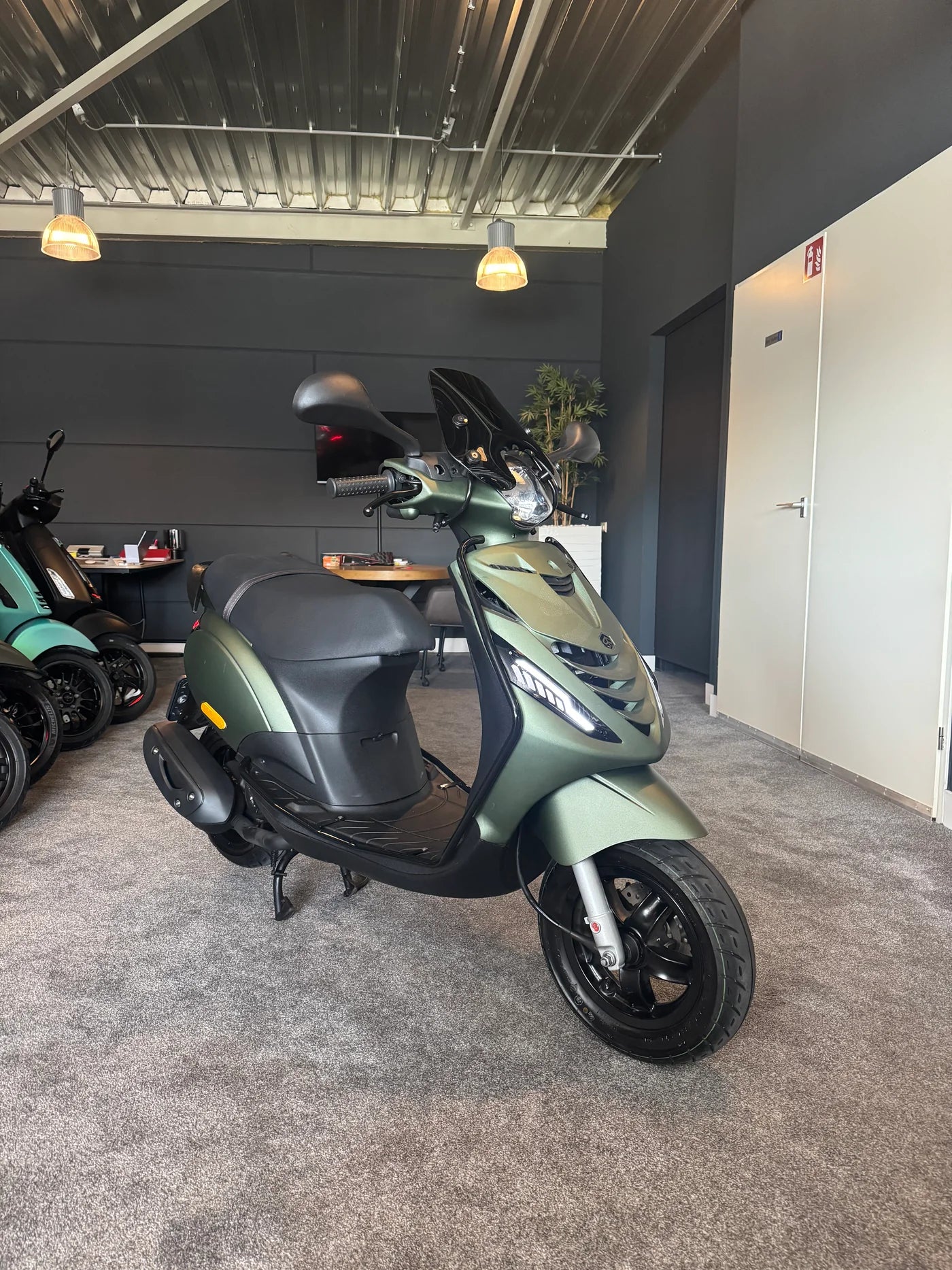 Piaggio Zip 50S | 2024 | Full option | Brom | Garantie
