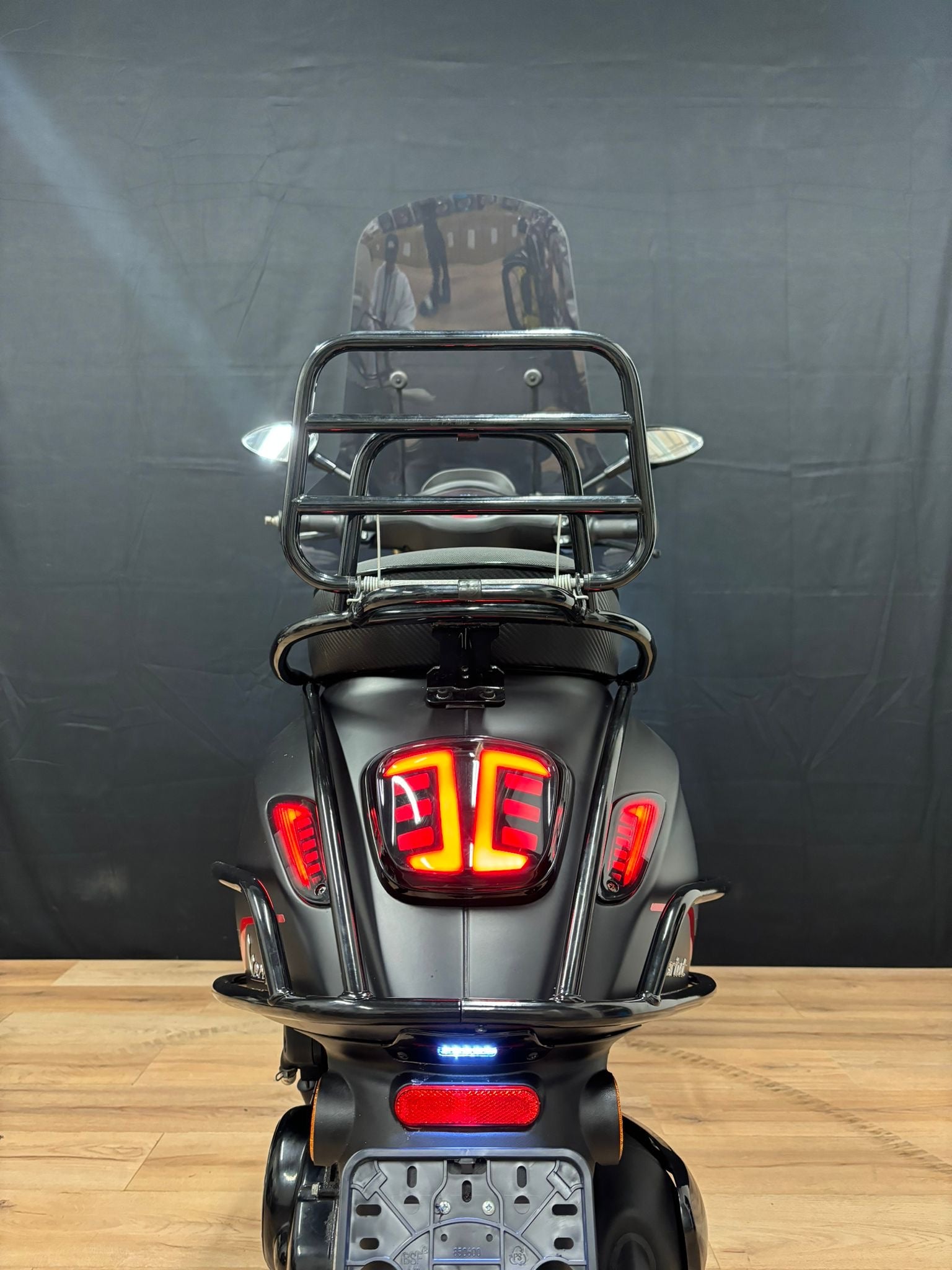 Vespa sprint notte | Full option | Garantie | 1e eigenaar