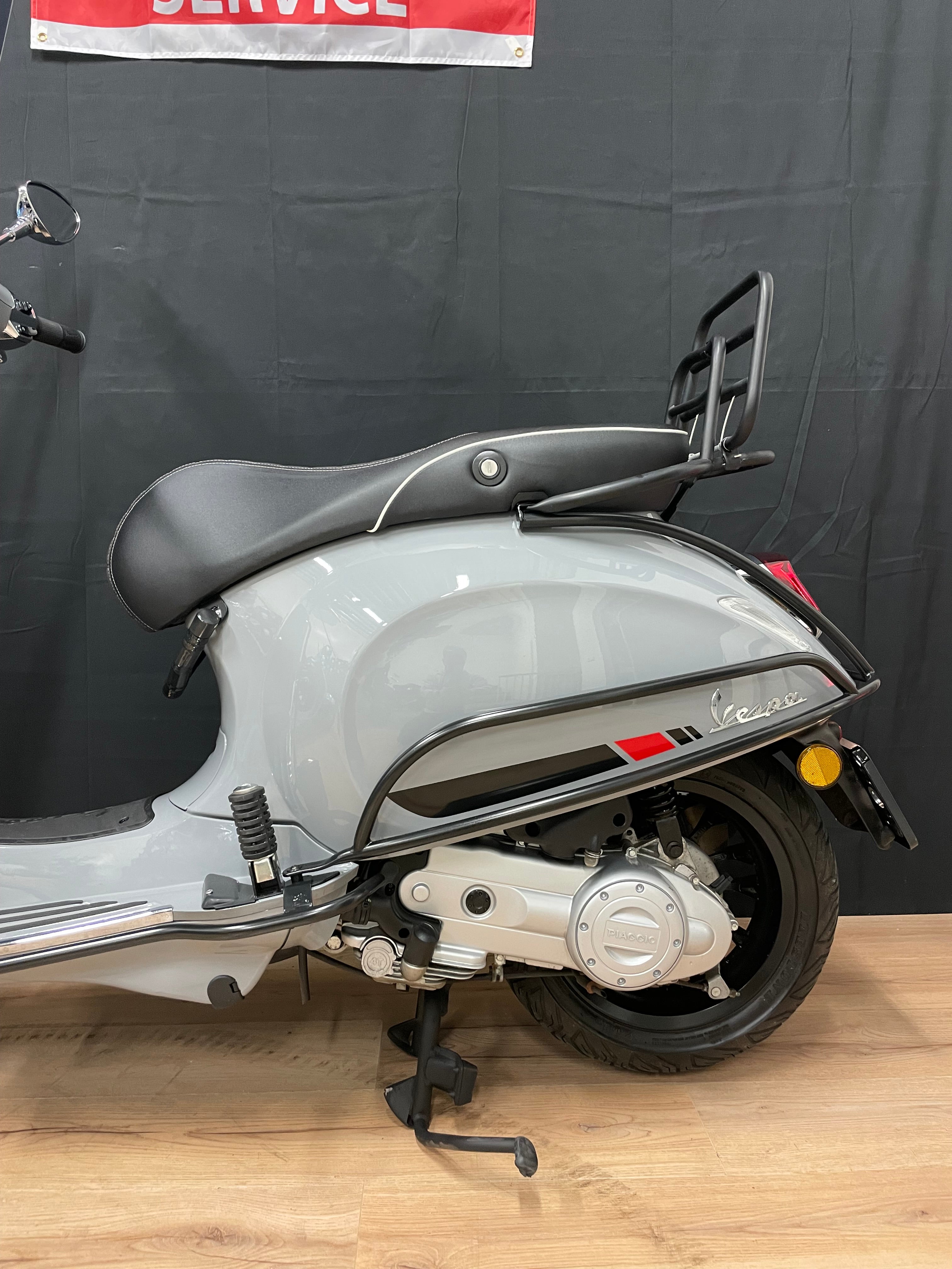 Vespa sprint 50S | Nieuwstaat | IGET | Garantie | Brom/Snor