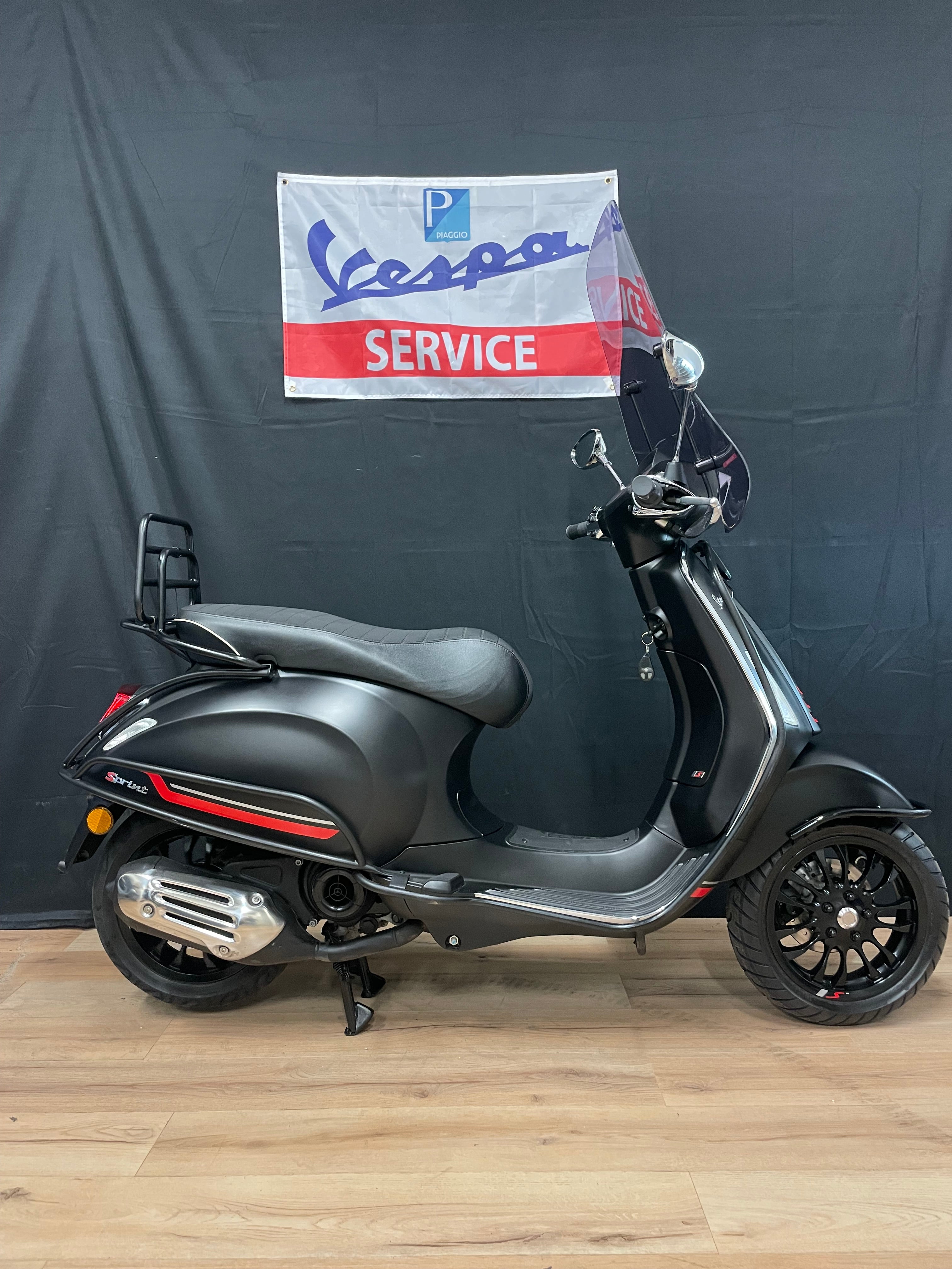 Vespa sprint 50S | Nieuwstaat | Garantie | Iget | option