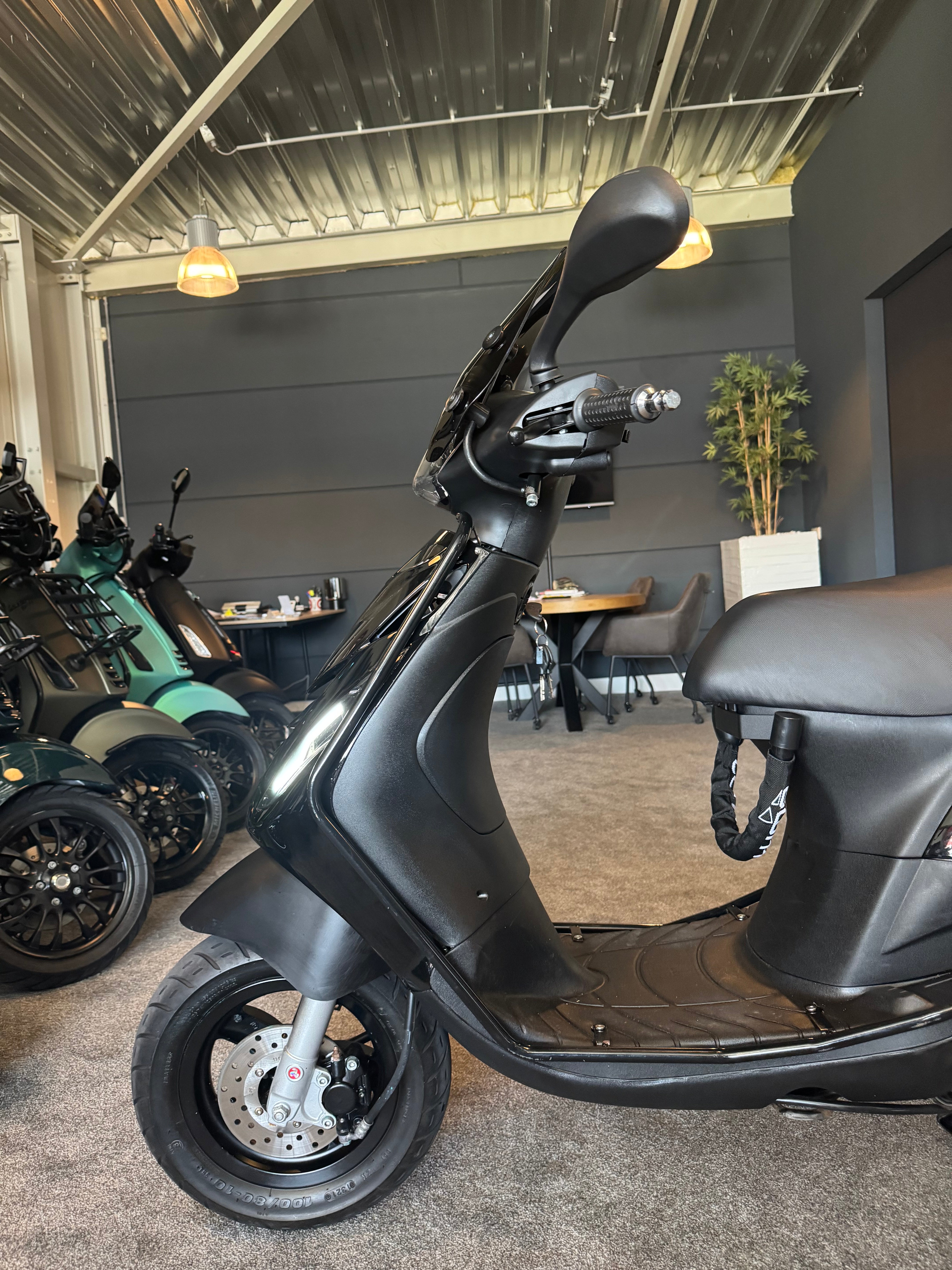 Piaggio Zip 50S | Brom | Malossi | Full option | Garantie