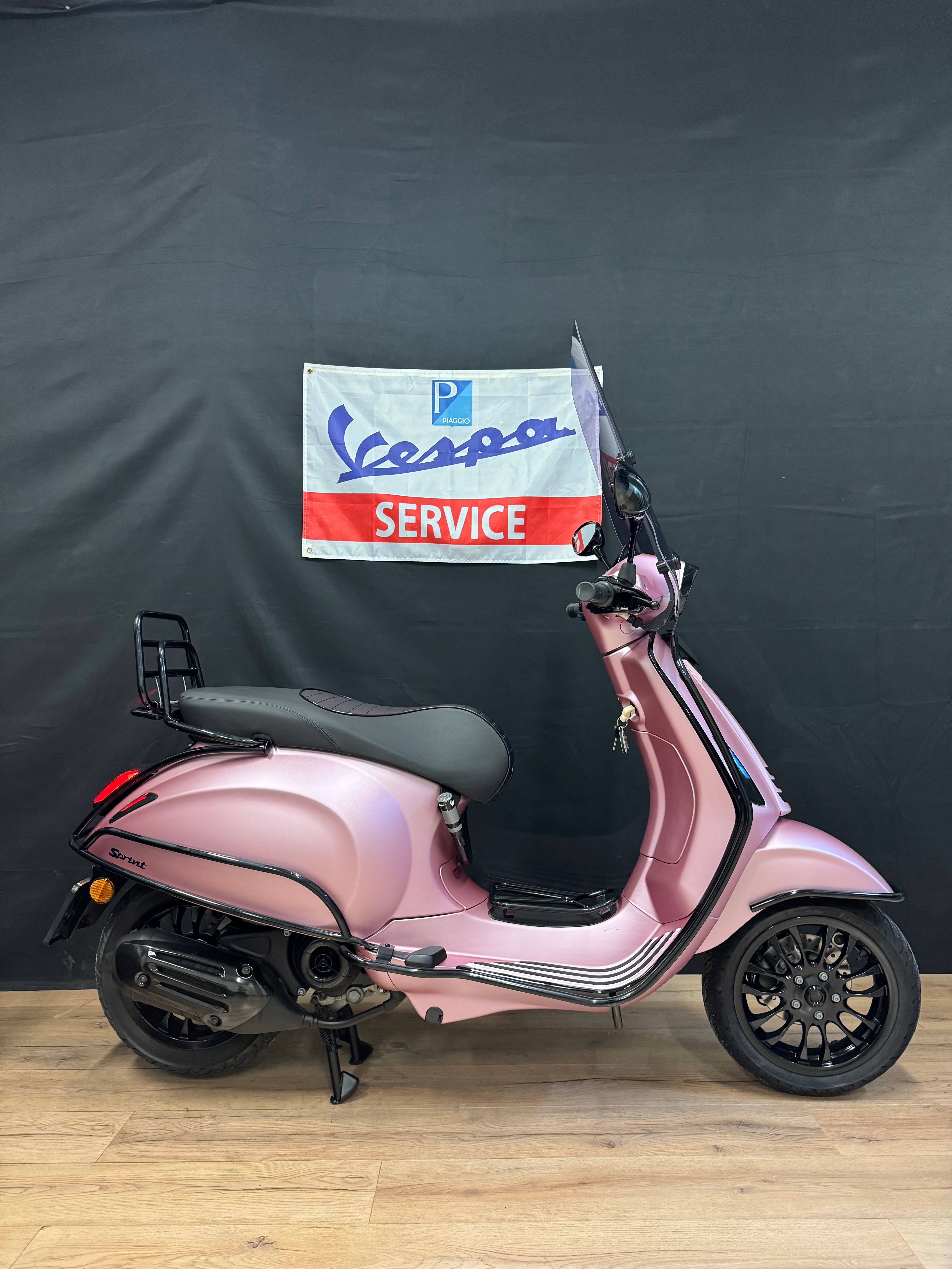 Vespa sprint 50s | Custom | Full option | Garantie | Brom