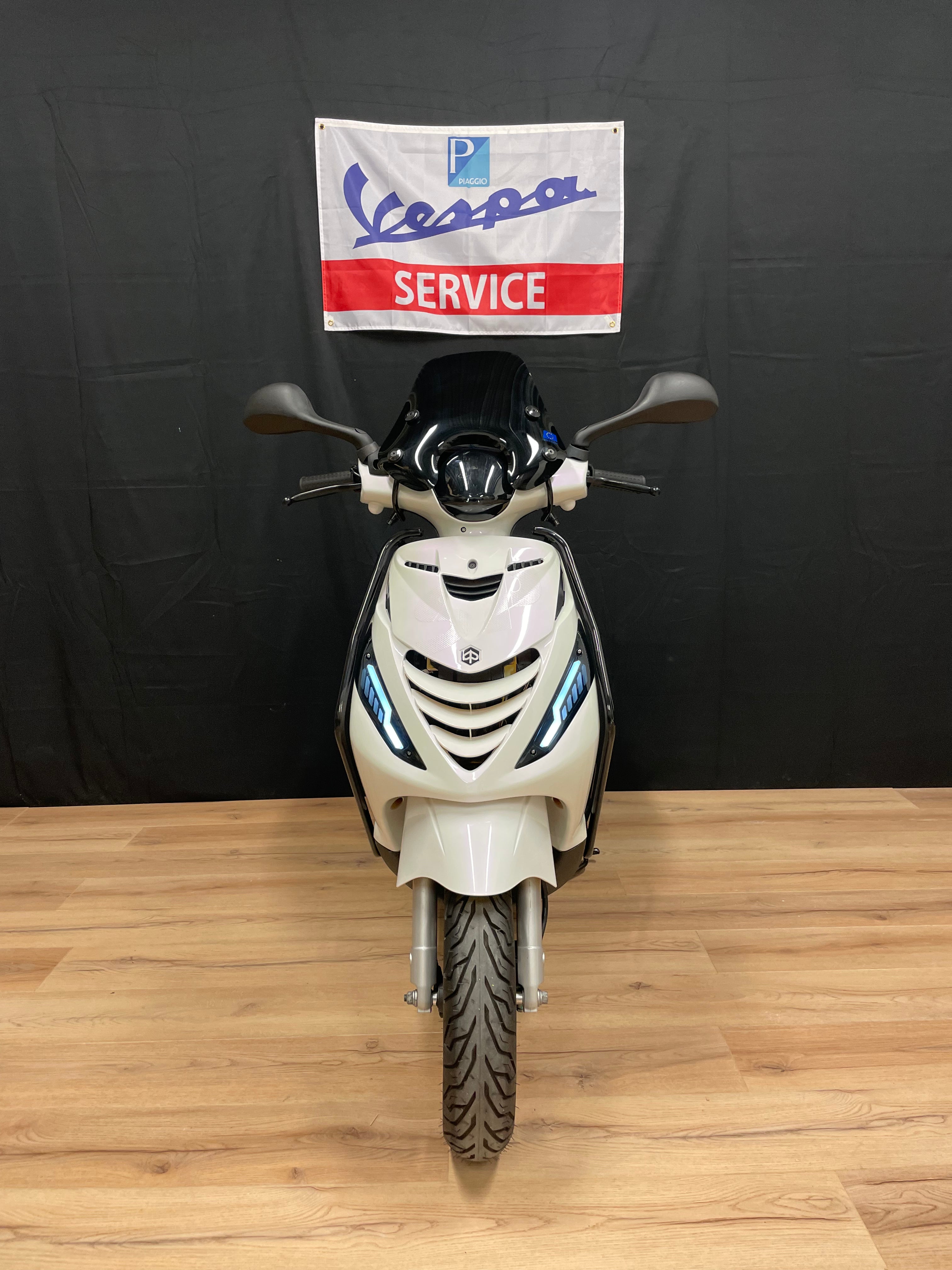 Piaggio Zip | 2022 | 600km | Garantie | Full option | iget