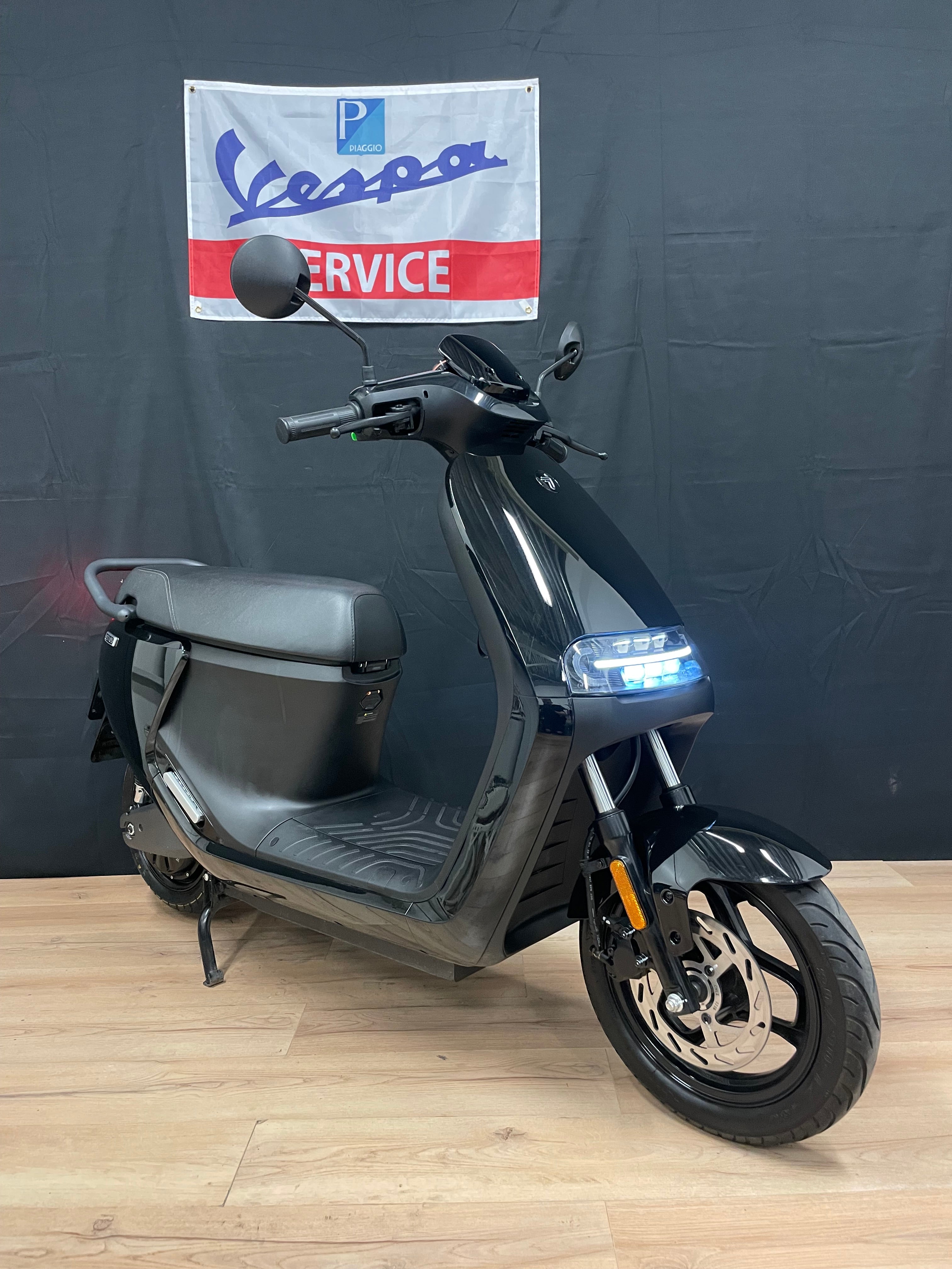 Segway E110S - Garantie - 2023 - 2700km - elektrisch - Brom