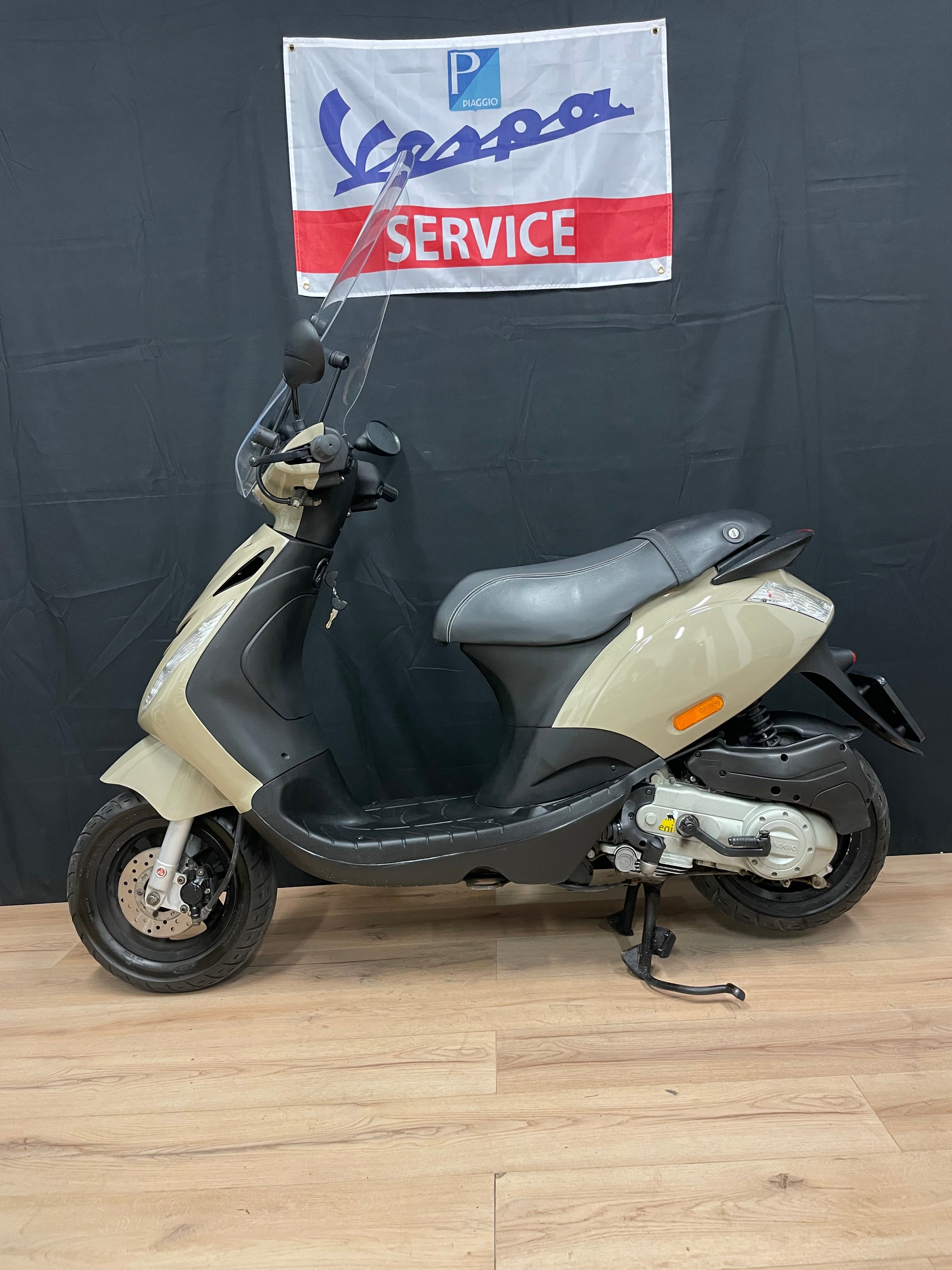 Piaggio zip 50 - 9000km - Brom / snor - Garantie