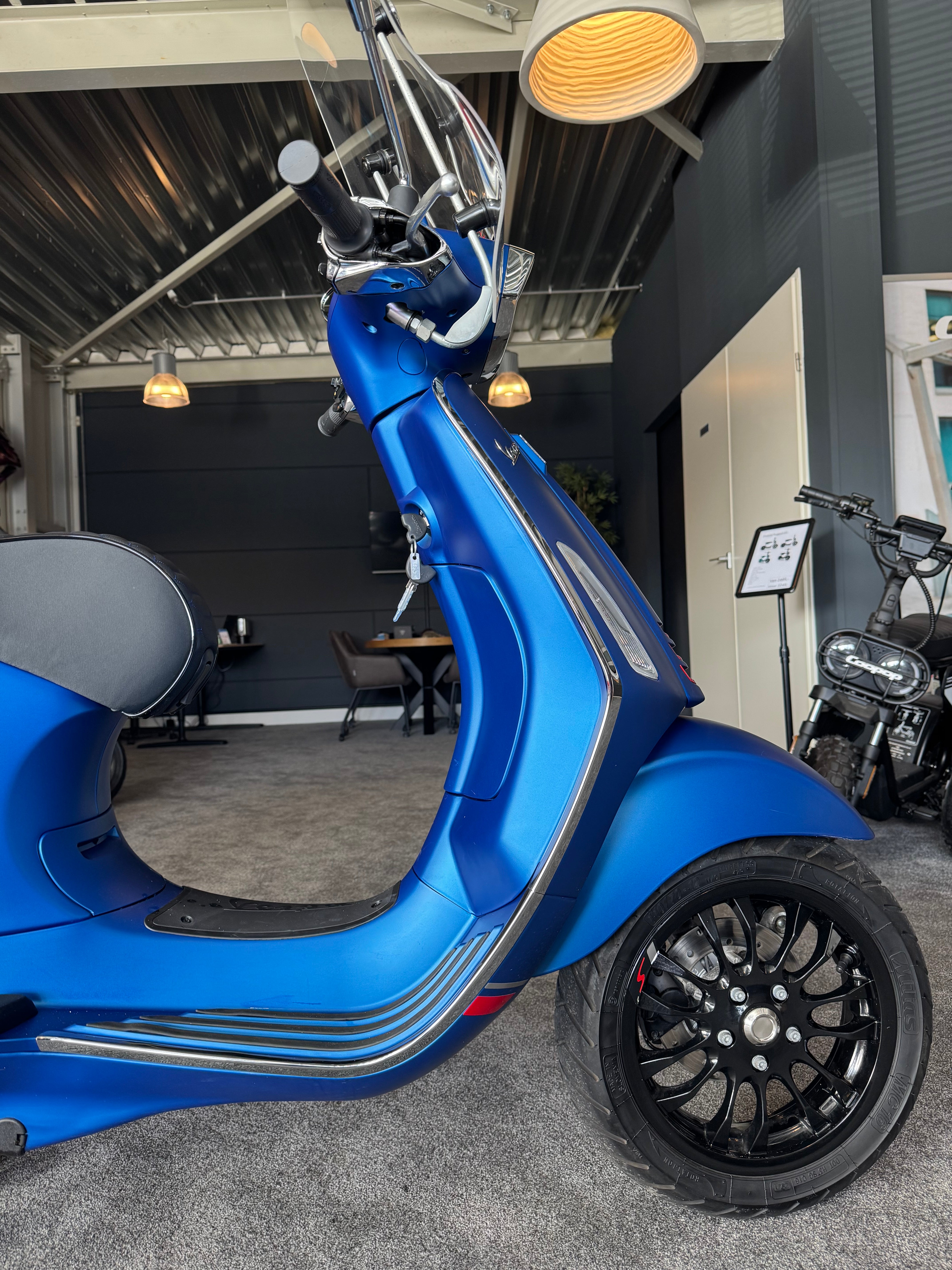 Vespa sprint 50s | 2025 | Garantie | Brom | Nieuwstaat