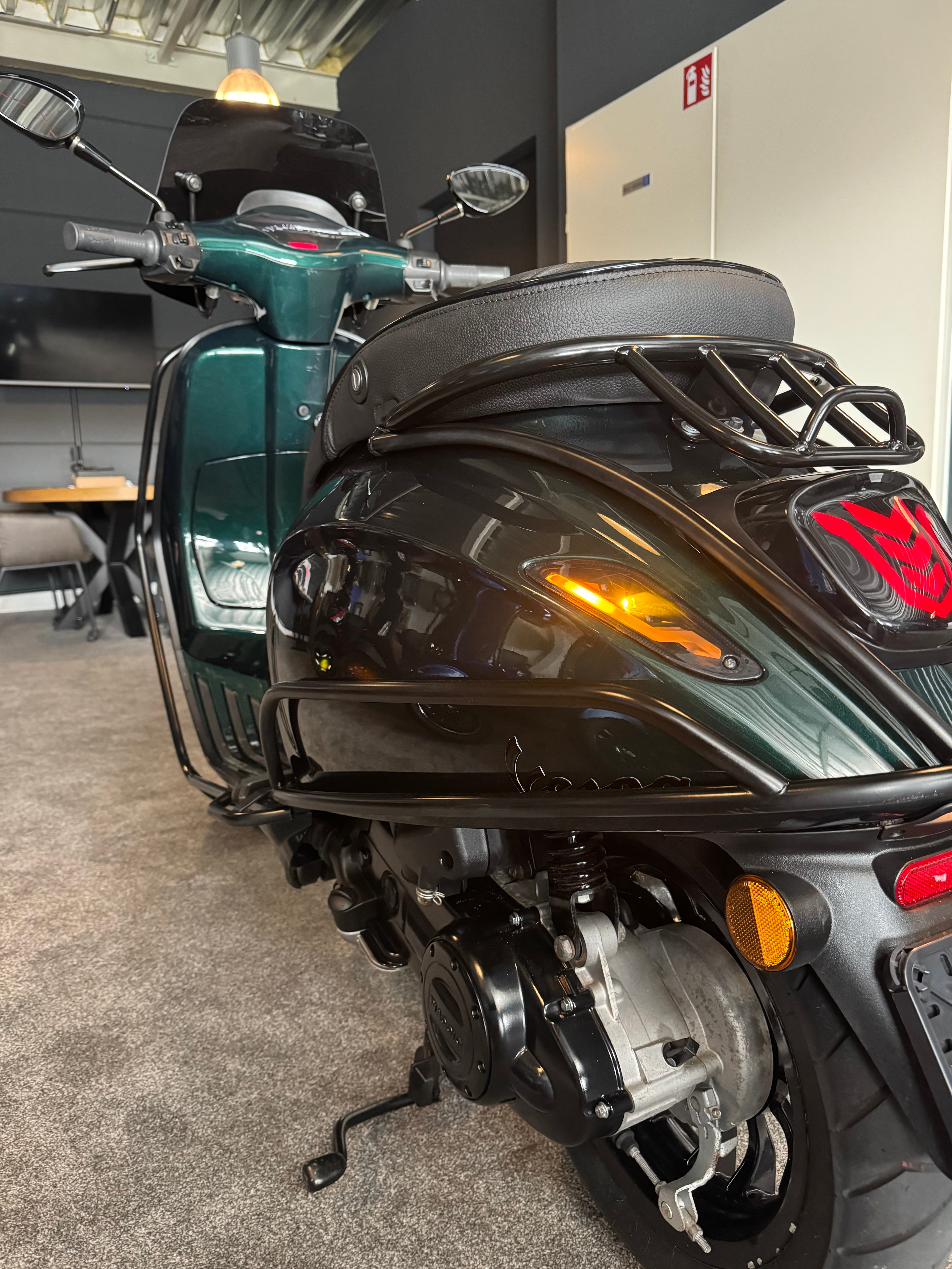 Vespa Sprint 50S | Full option | Custom | Garantie