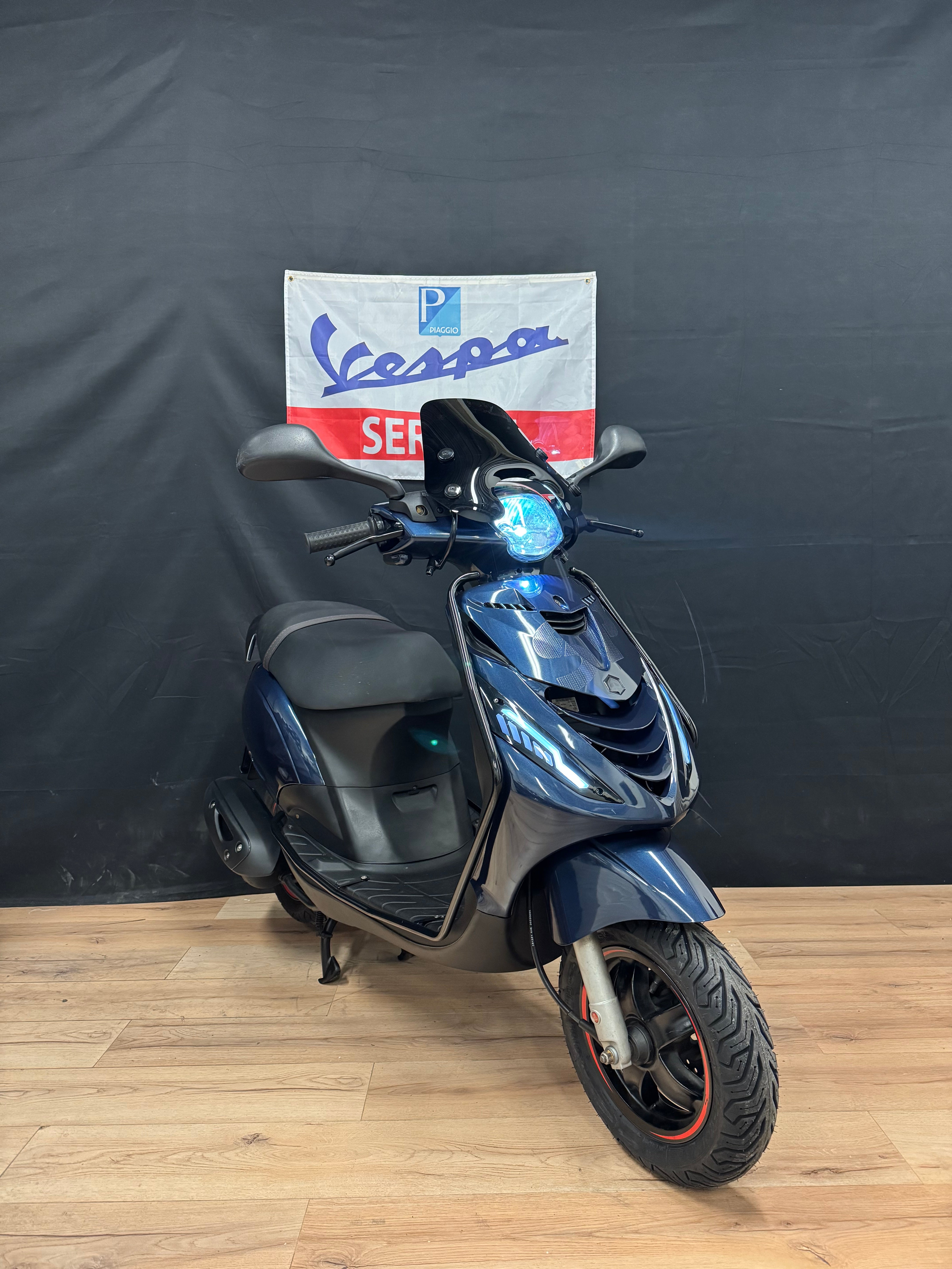 Piaggio Zip 50s | Full option | Brom | Garantie | 2e eigenaar