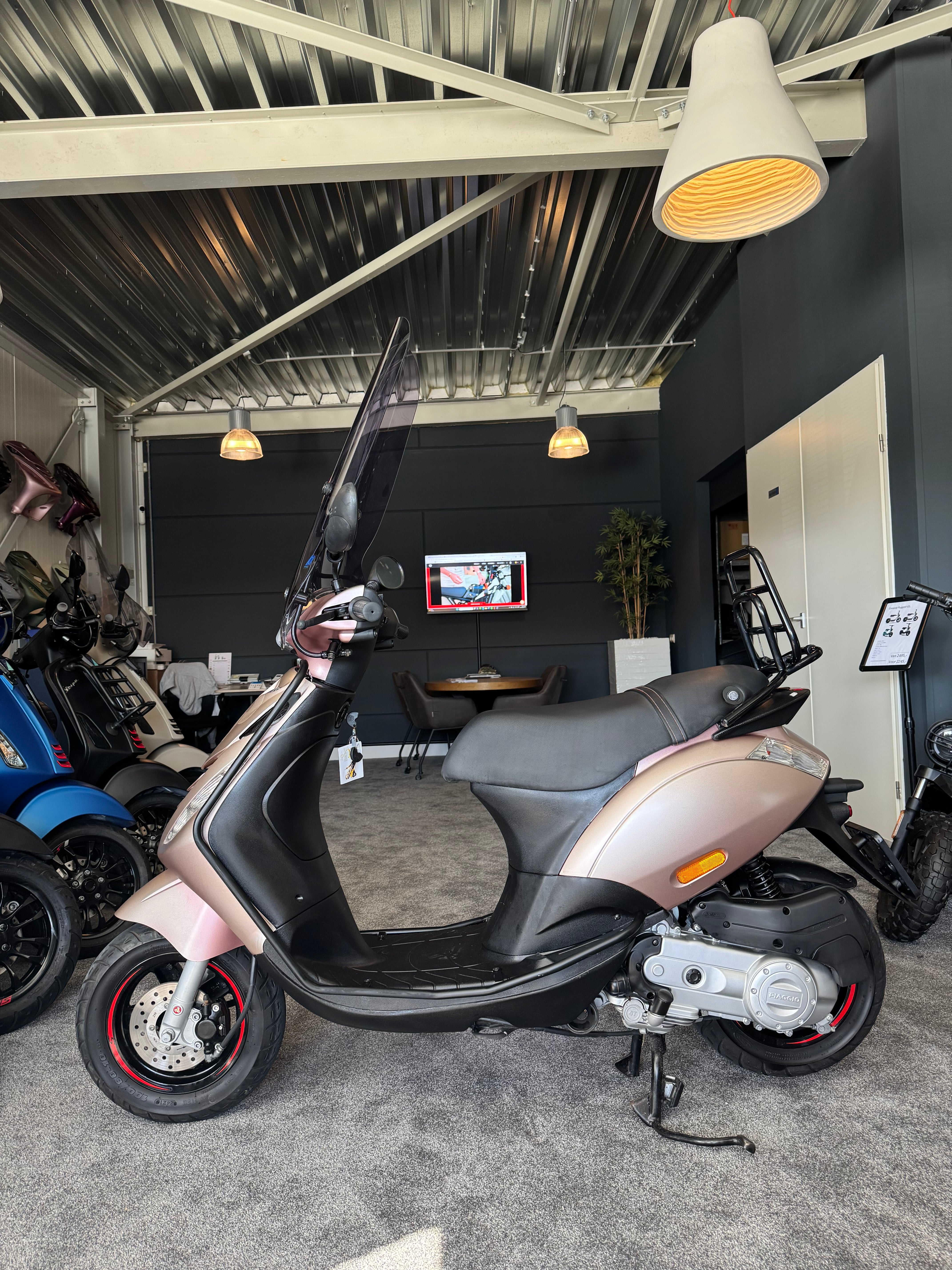 Piaggio Zip 50s | Garantie | 2022 | 3000km | Opties