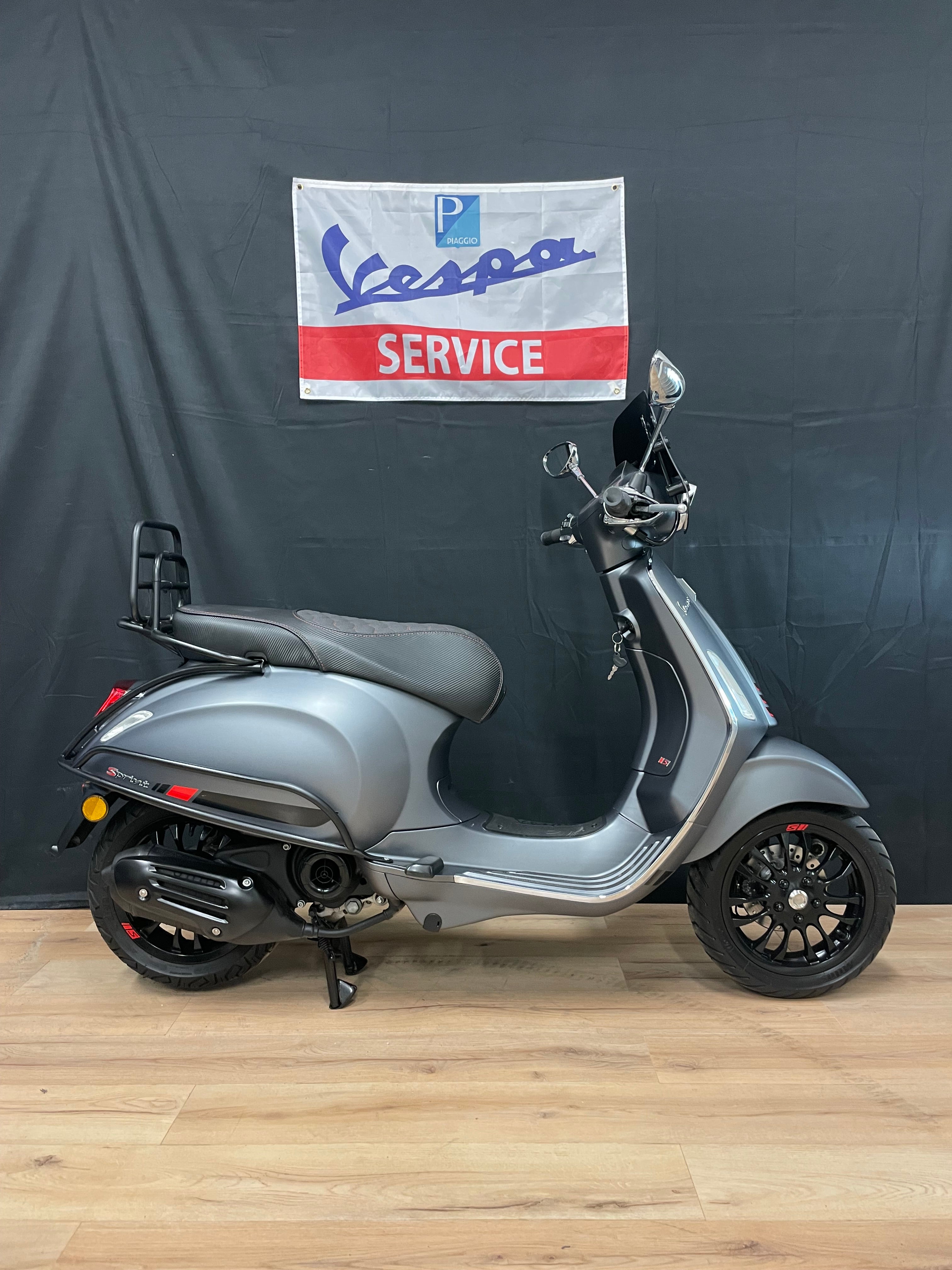 Vespa sprint 50S | Nieuwstaat | Garantie | Iget | option