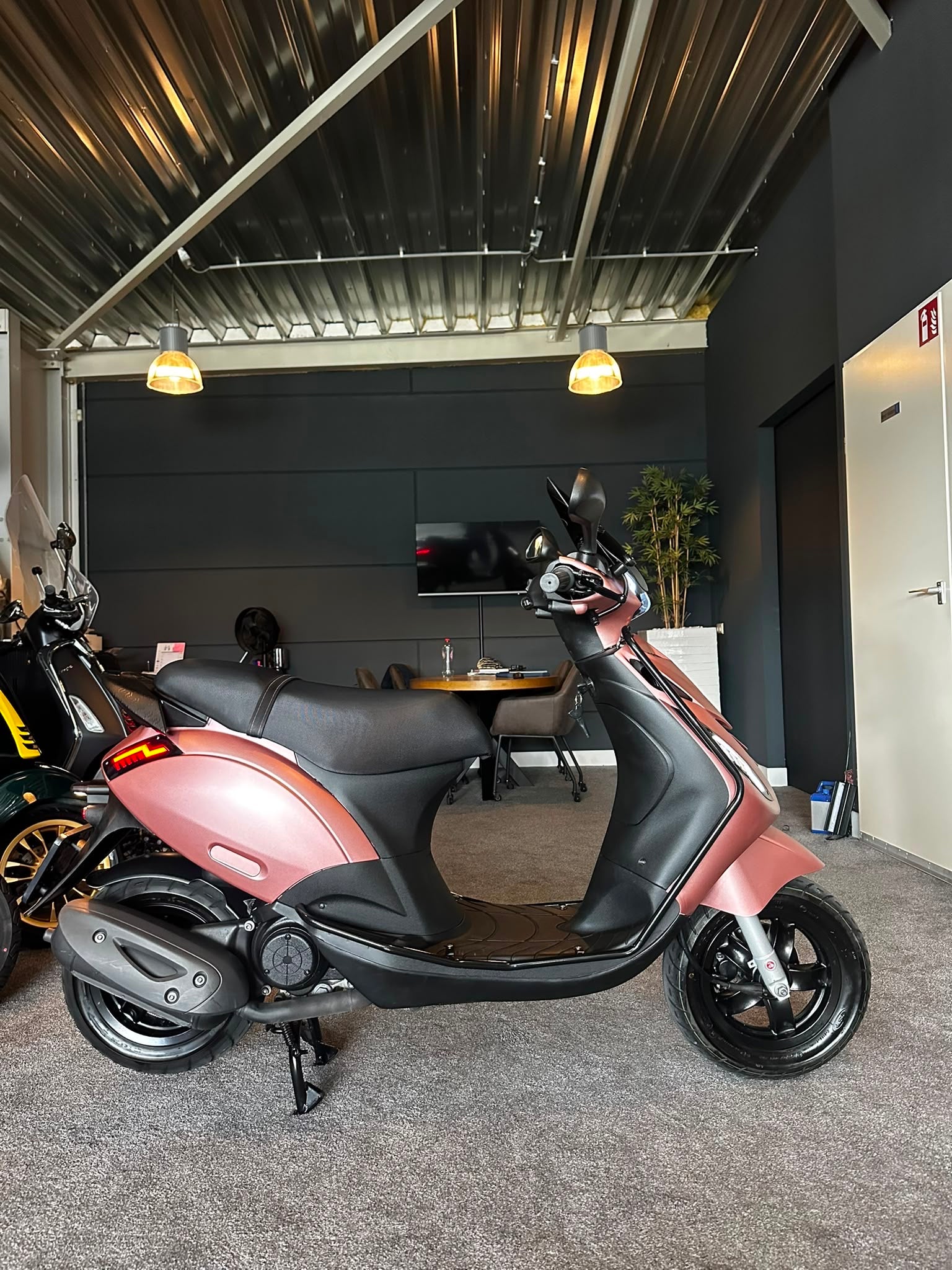 Piaggio Zip 50S | Full option | Garantie | Uniek | Euro 5