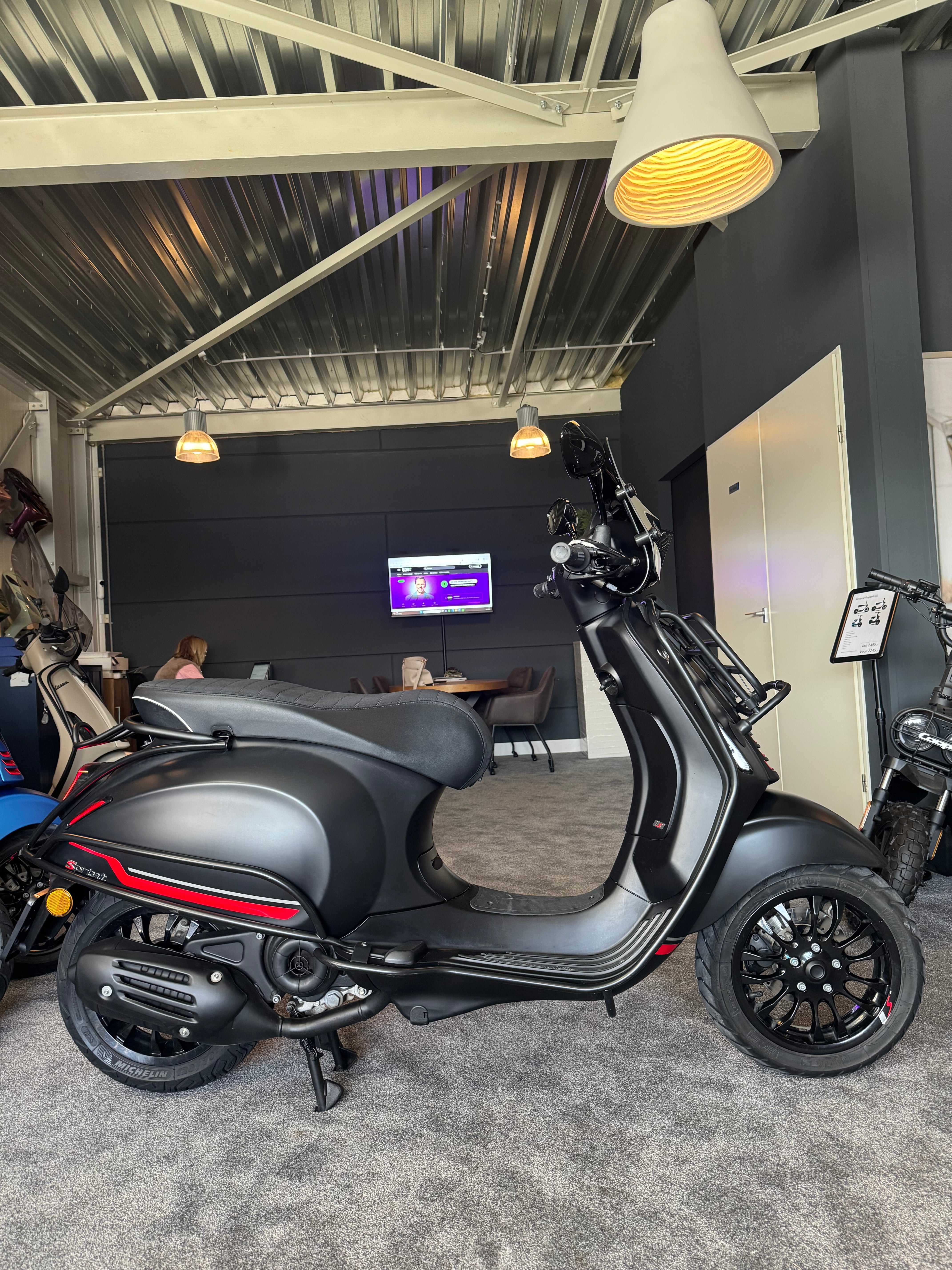 Vespa sprint 50S | Full option | Brom | Garantie