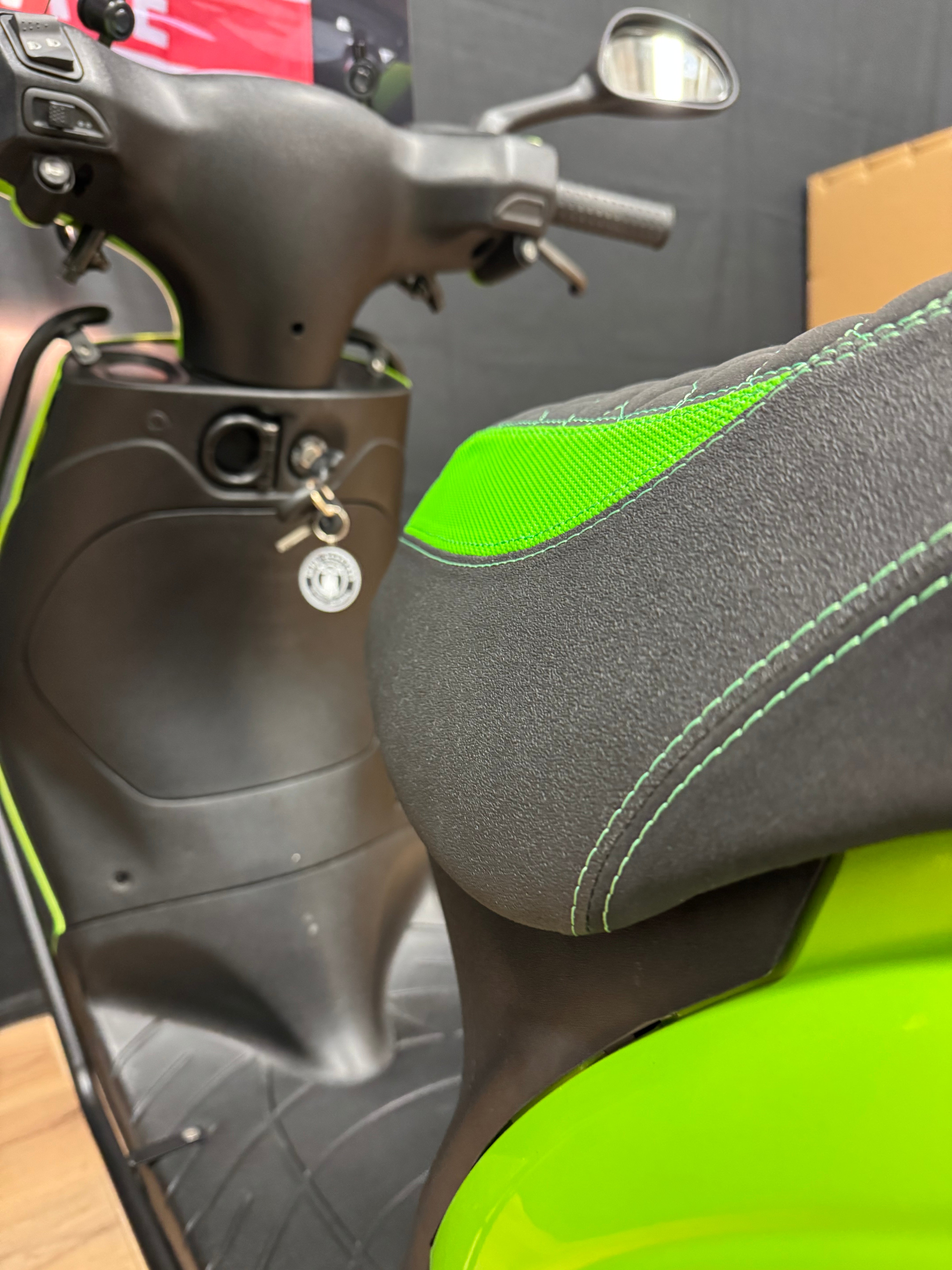 Piaggio Zip 50s | Full option | Custom | Garantie | 1e eigen