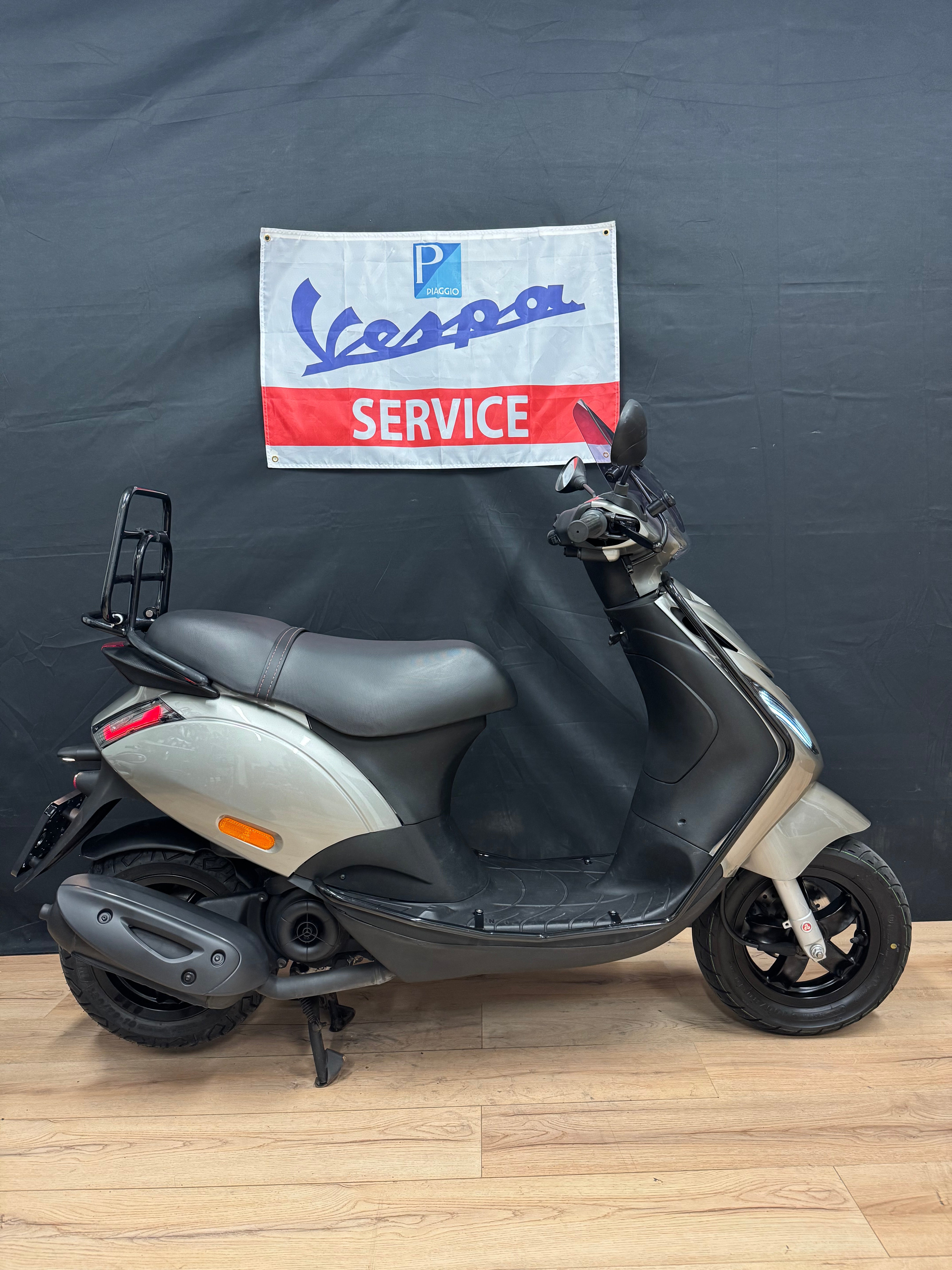 Piaggio Zip 50s | 2022| Garantie | Snor / Brom | Full option