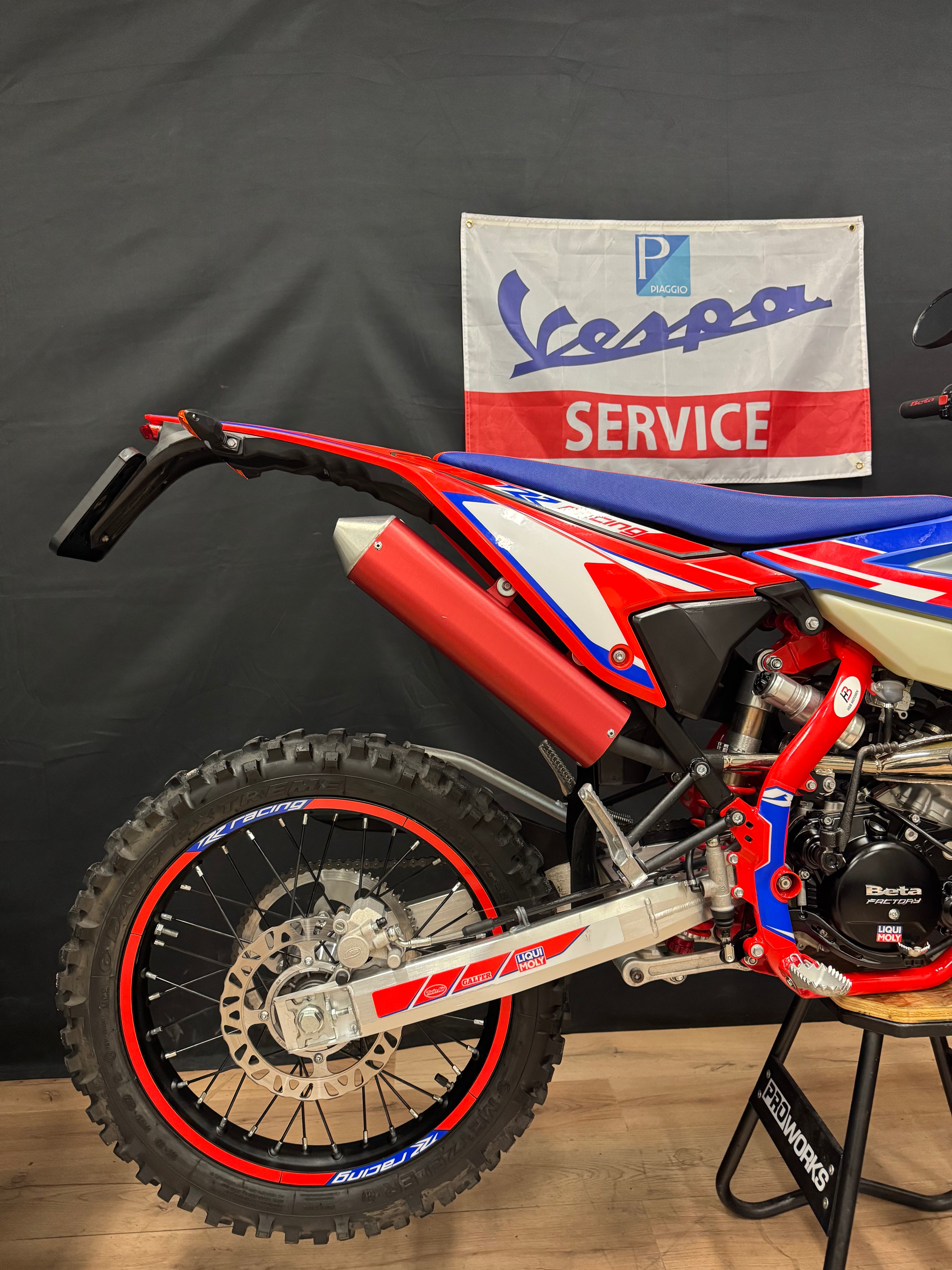 Beta RR50 Enduro Race Factory | Nieuwstaat | Garantie | 1e eigenaar