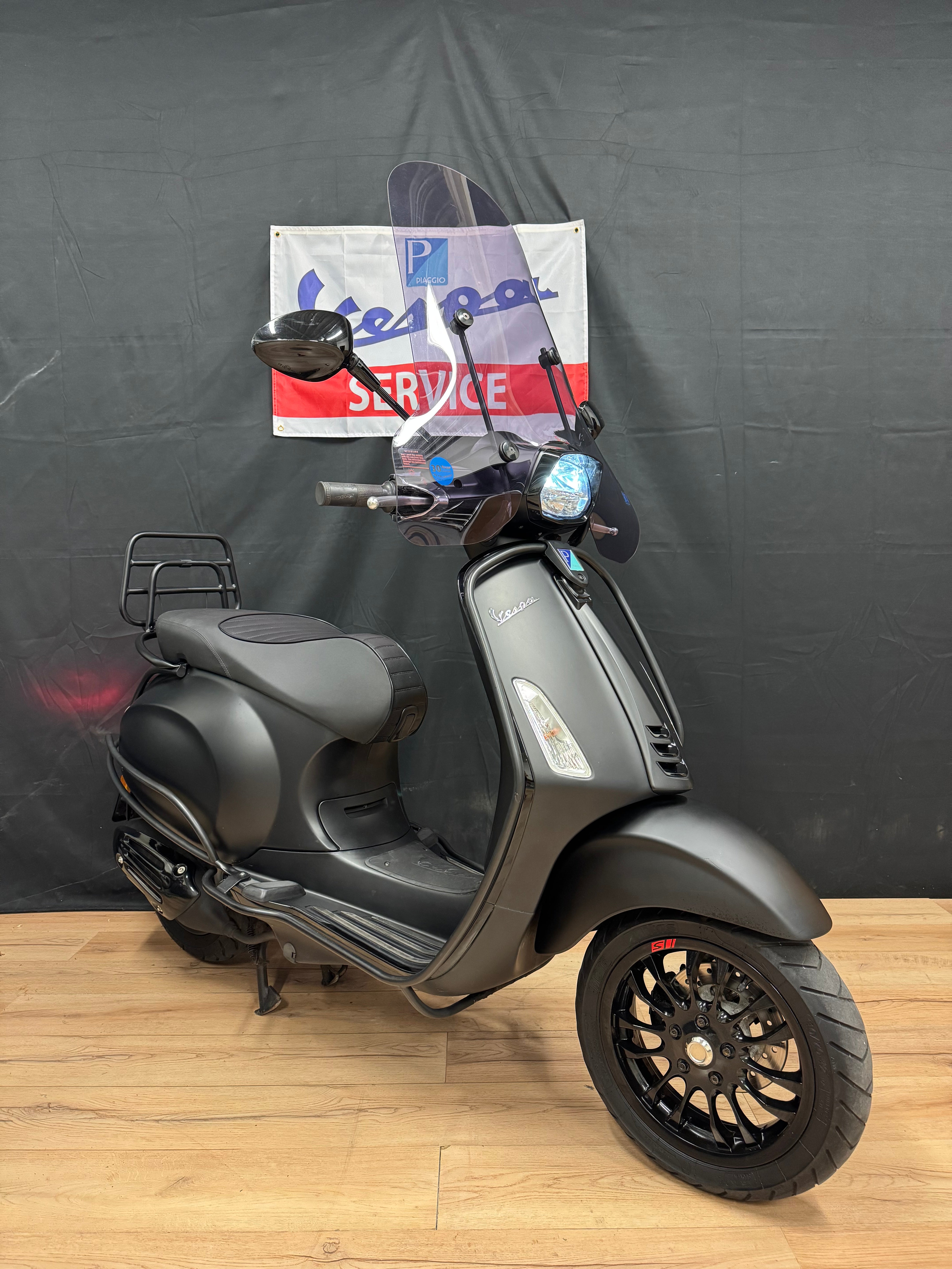 Vespa Sprint 50s | Notte | 2019 | Dealer onderhouden