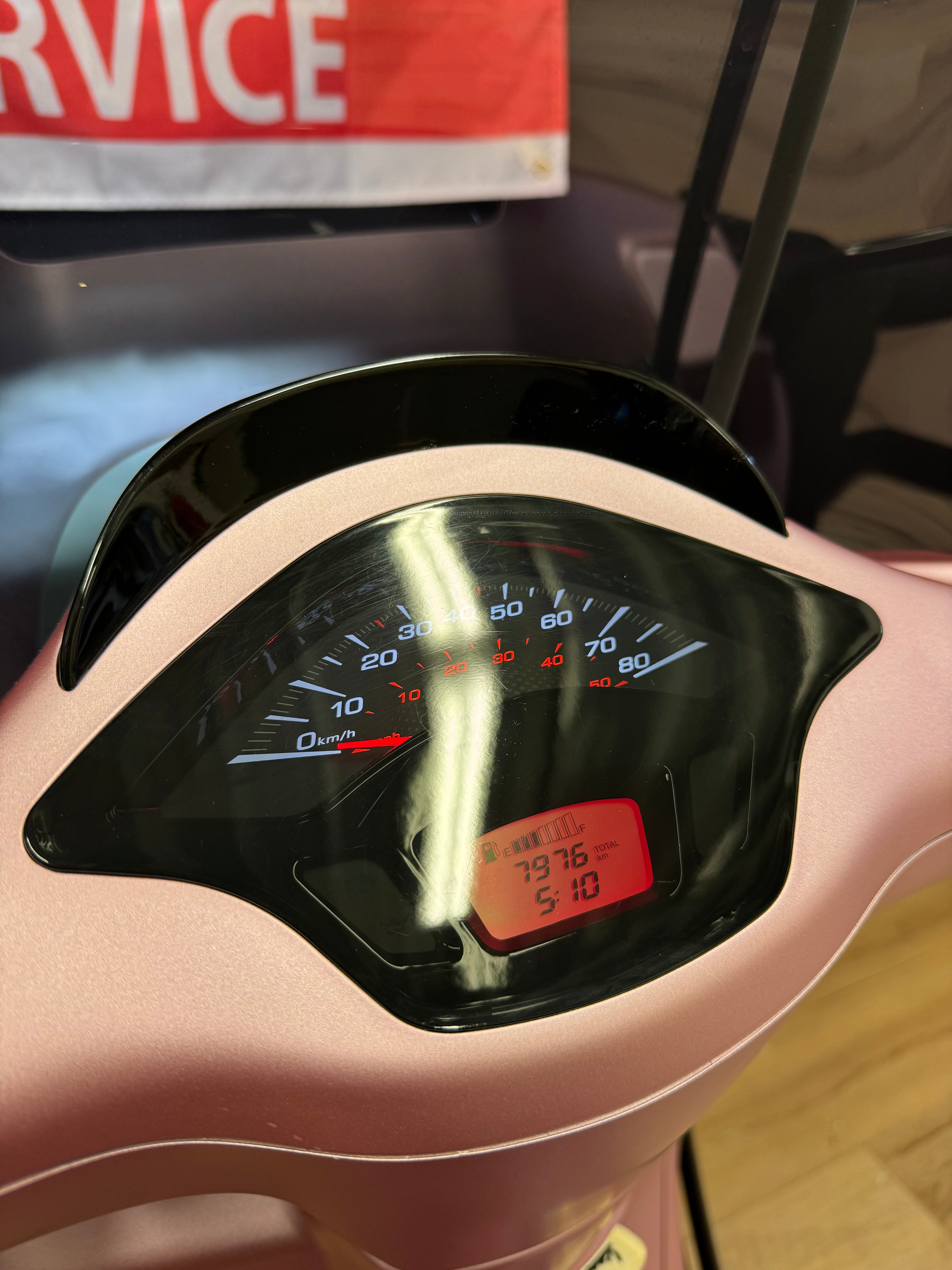 Vespa sprint 50s | Custom | Full option | Garantie | Brom