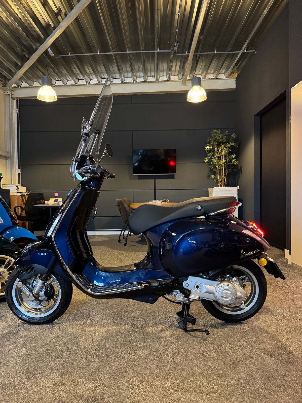 Vespa Primavera 50s | Brom | Face-lift | 1e eigenaar | Garan